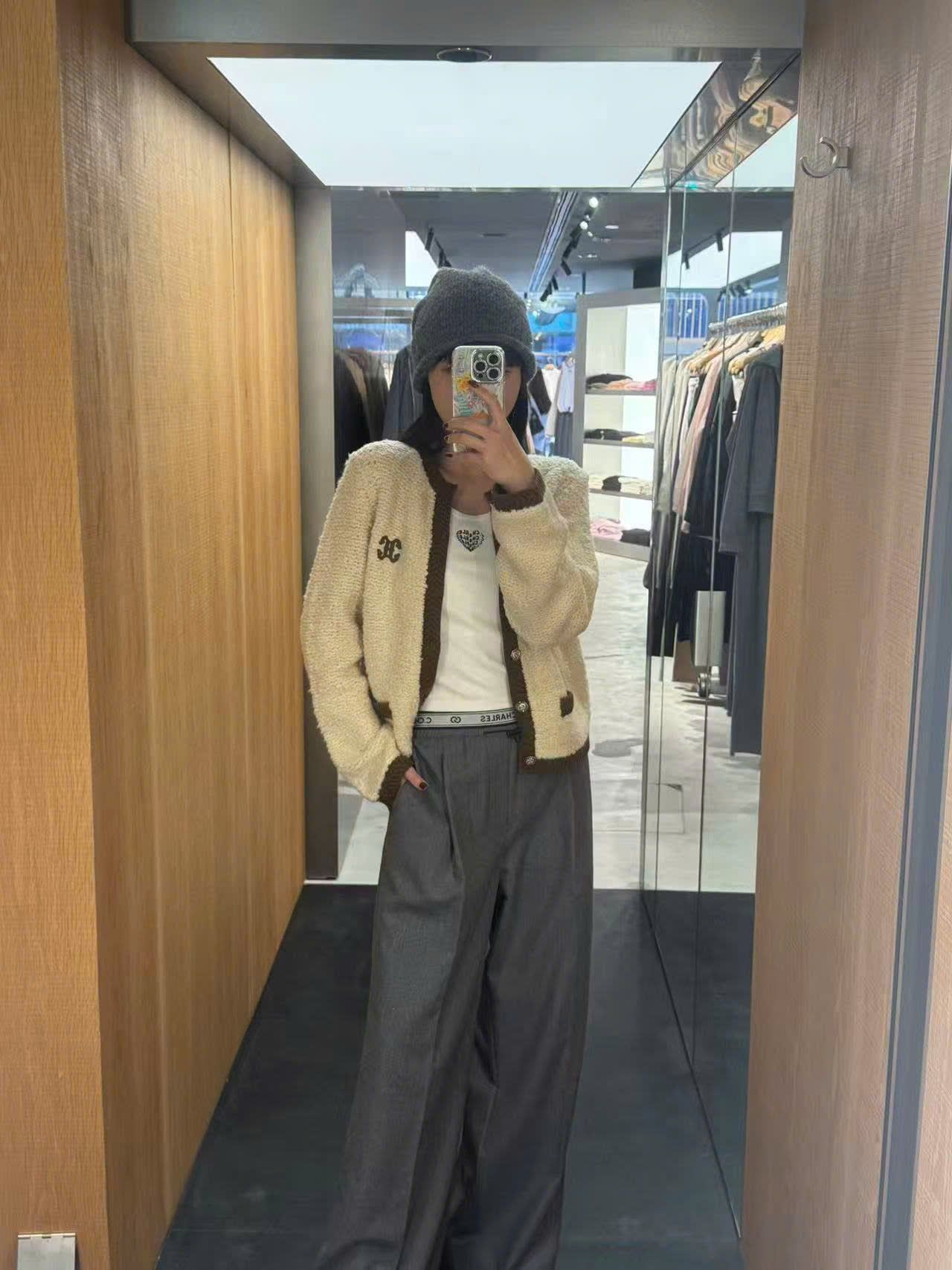  Quần vải xám đá cạp chun trắng CHỮ 