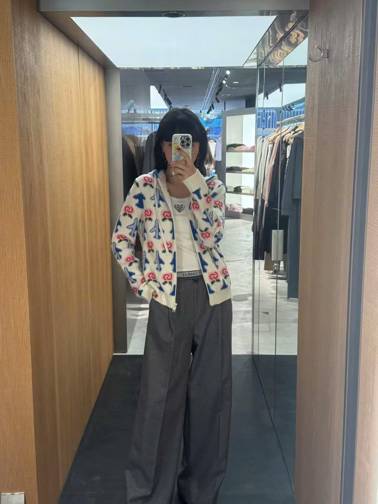  Quần vải xám đá cạp chun trắng CHỮ 