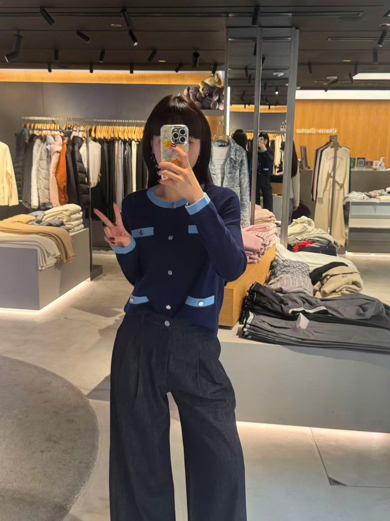  Áo CDG Navy 4 túi trước viền xanh dương 