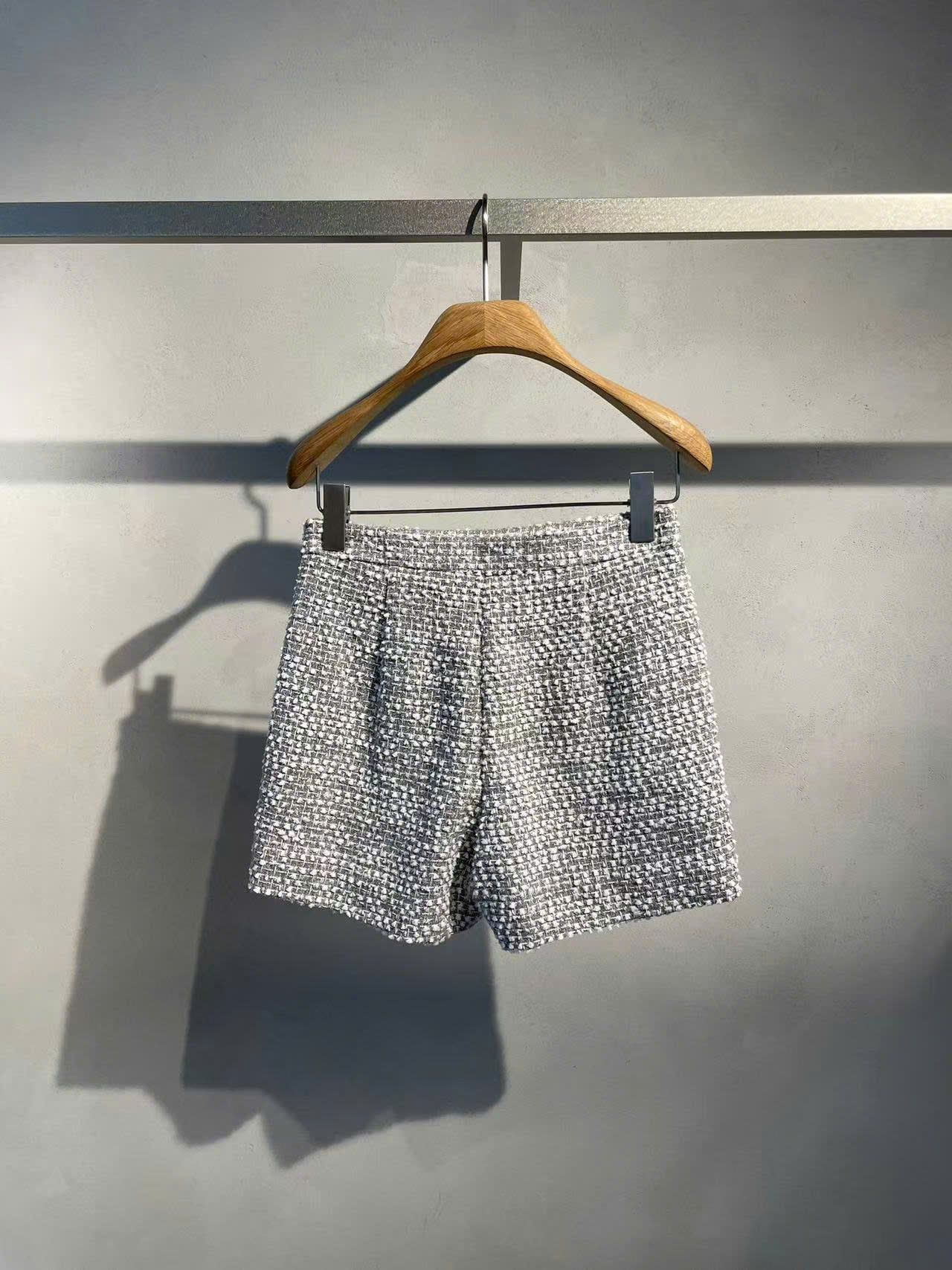  Bộ Áo tweed 4 túi V và Quần short dạ tweed xám trắng set 