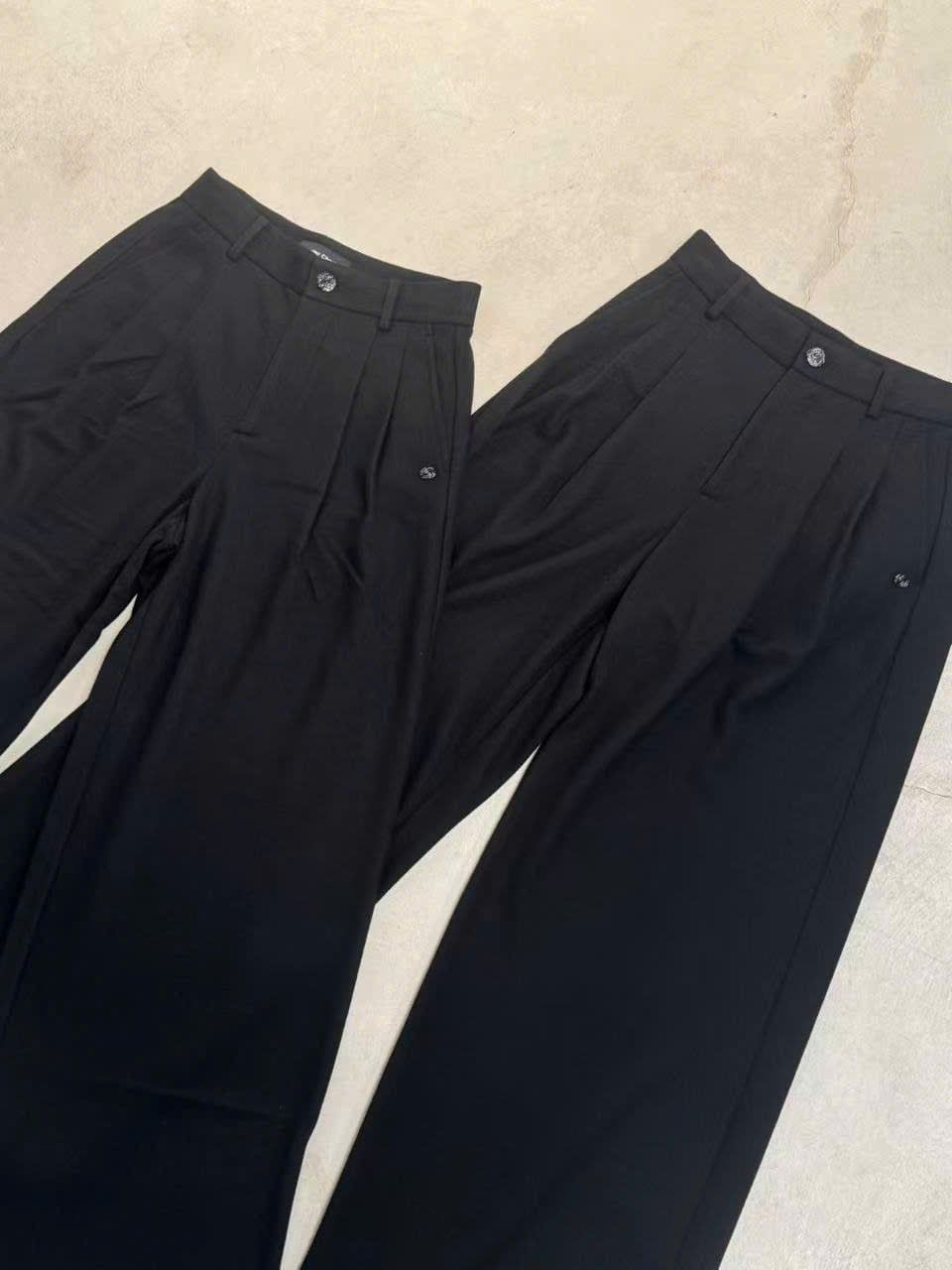  Quần vải len đen cúc đen 