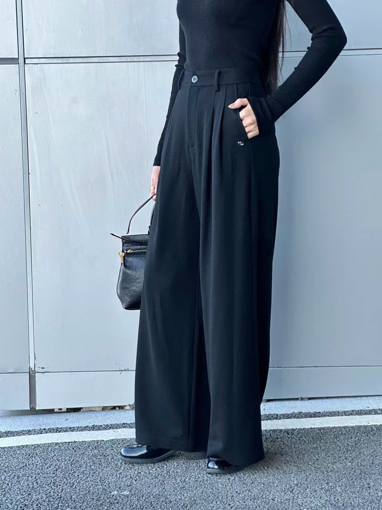  Quần vải len đen cúc đen 