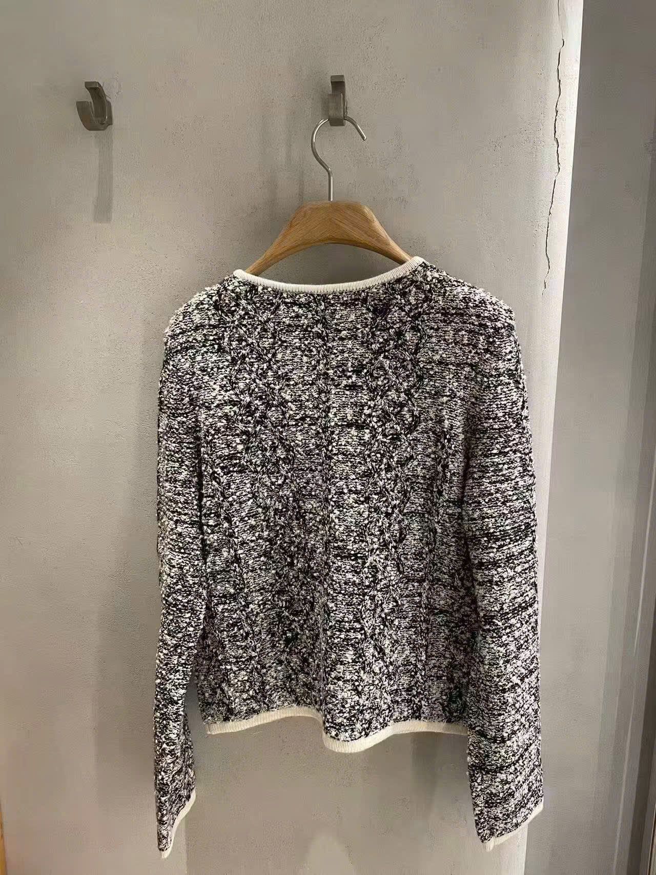  Áo CDG xám viền trắng 