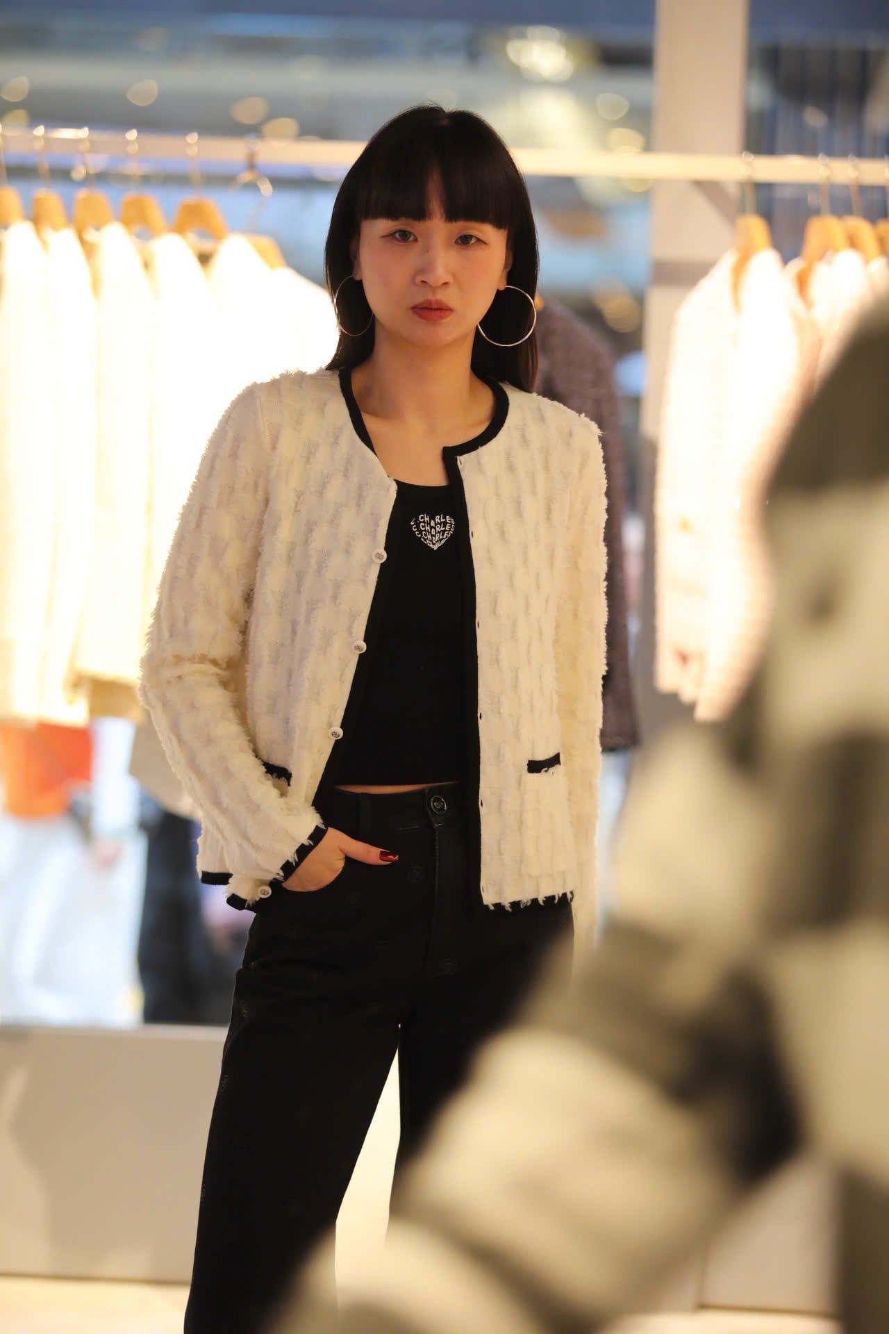  Áo CDG ô vuông trắng viền đen new25 