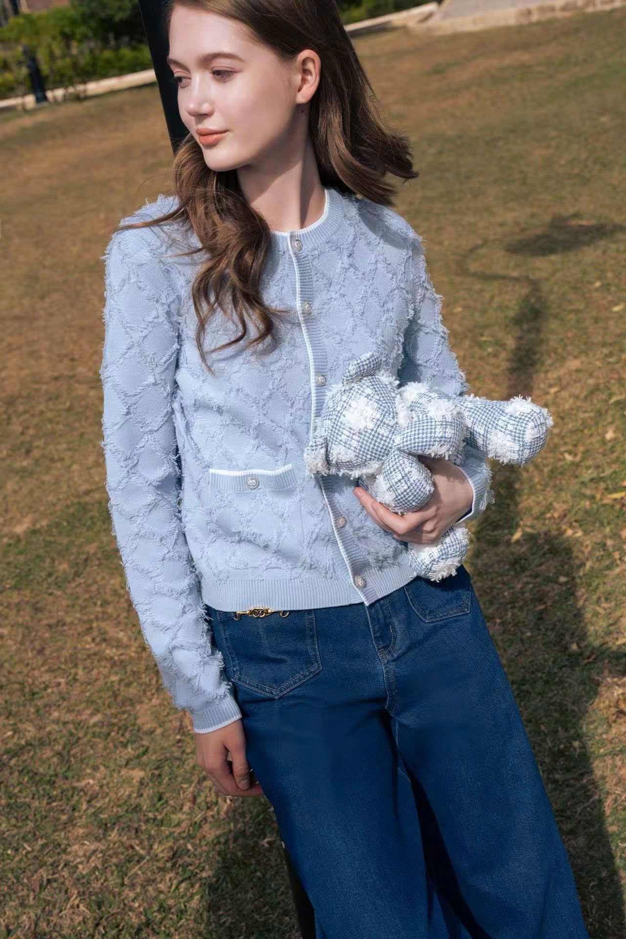  Áo CDG trám lông xanh pastel 