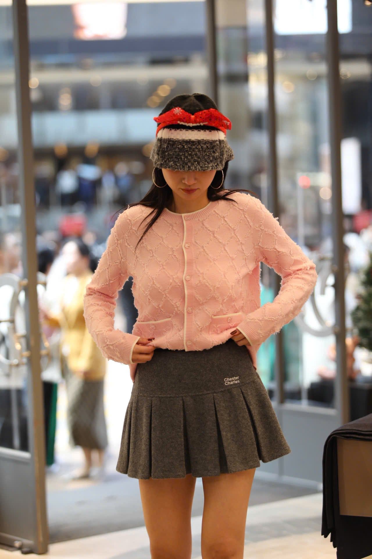  Áo CDG trám lông hồng pastel 