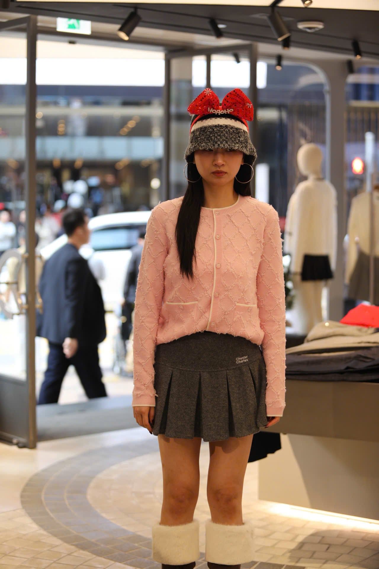  Áo CDG trám lông hồng pastel 