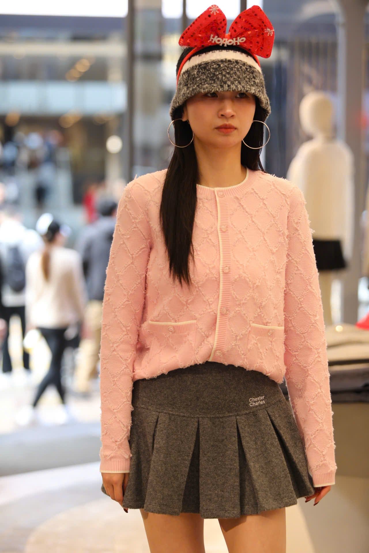  Áo CDG trám lông hồng pastel 