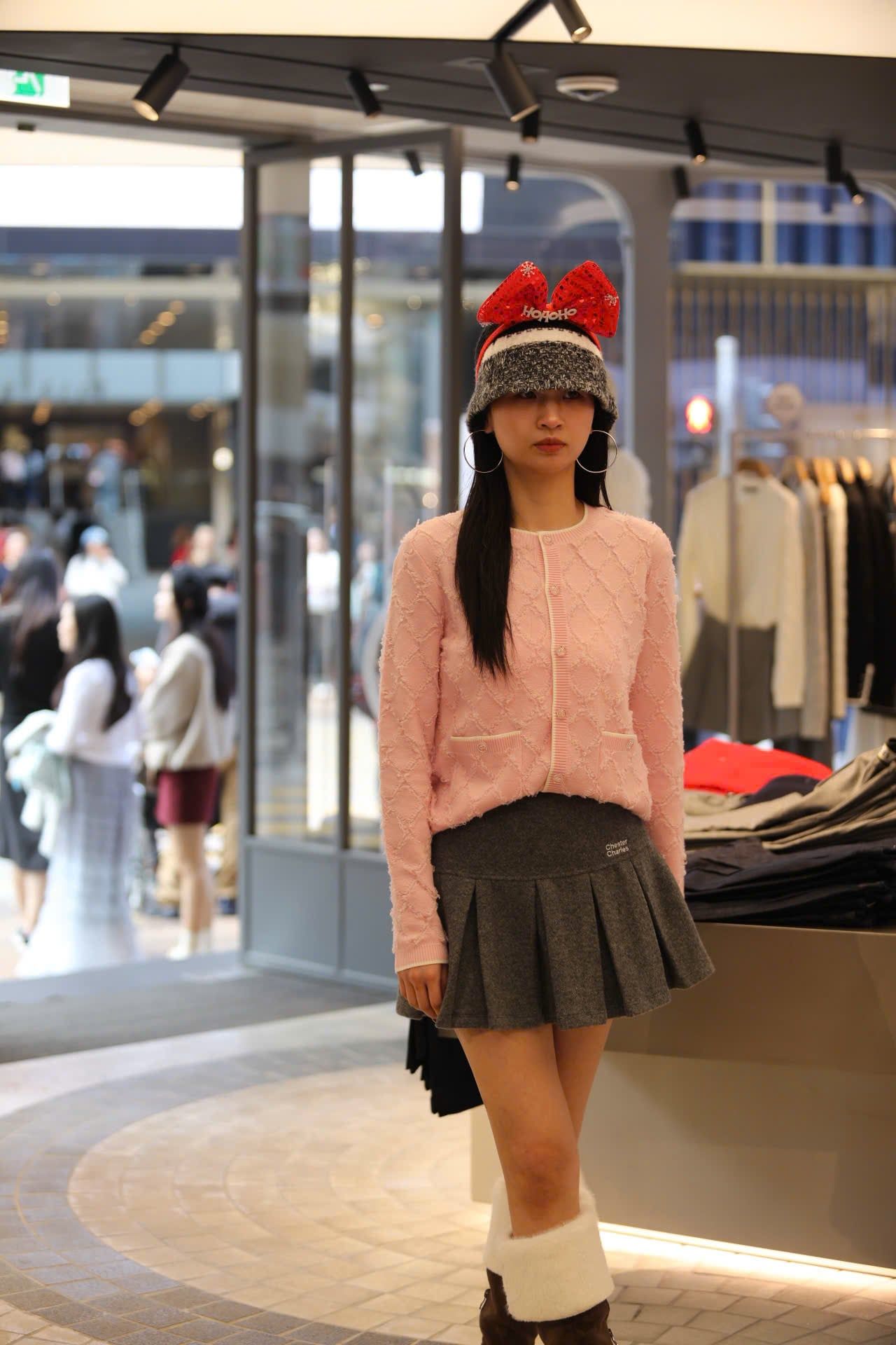  Áo CDG trám lông hồng pastel 