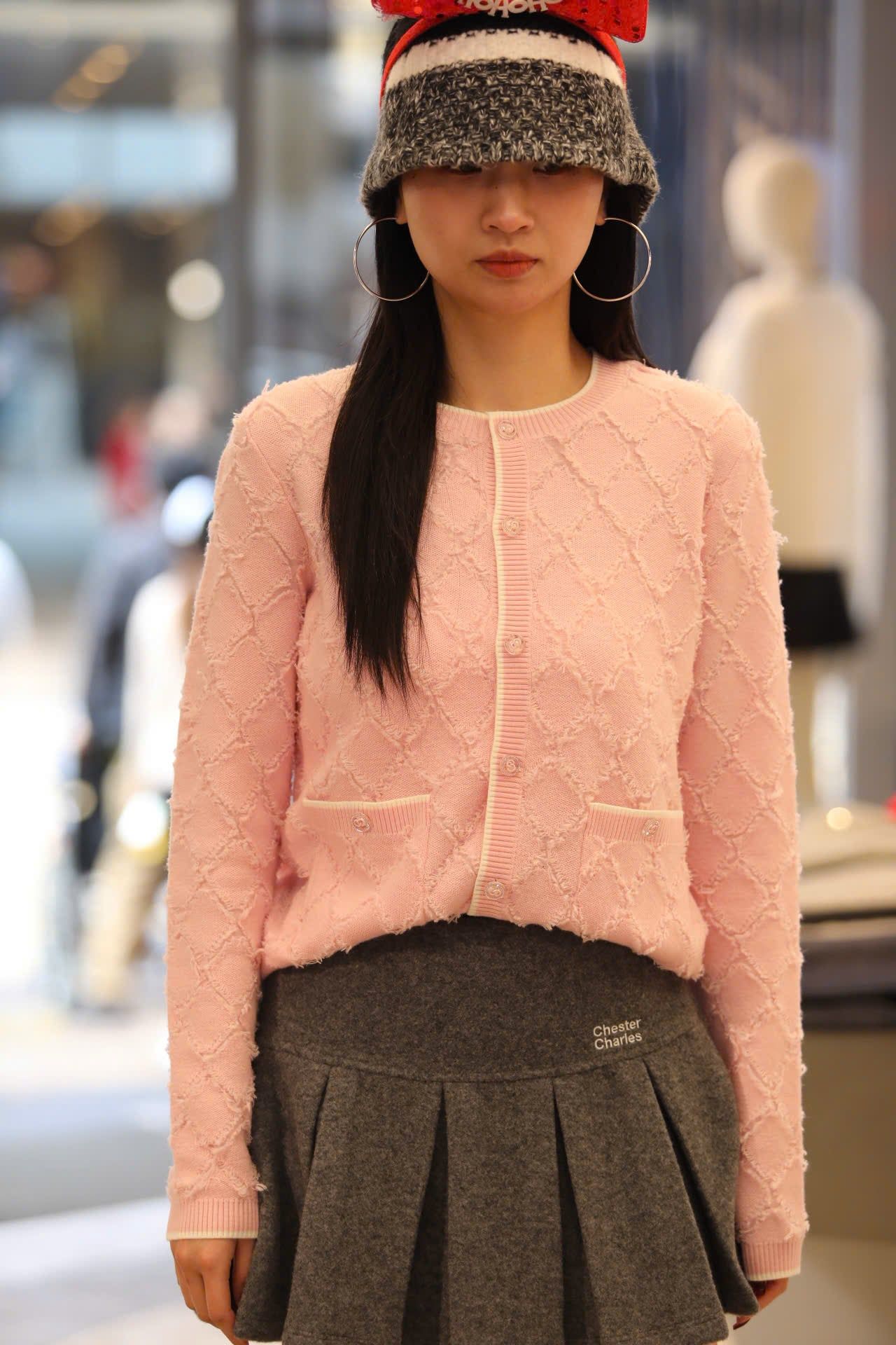  Áo CDG trám lông hồng pastel 