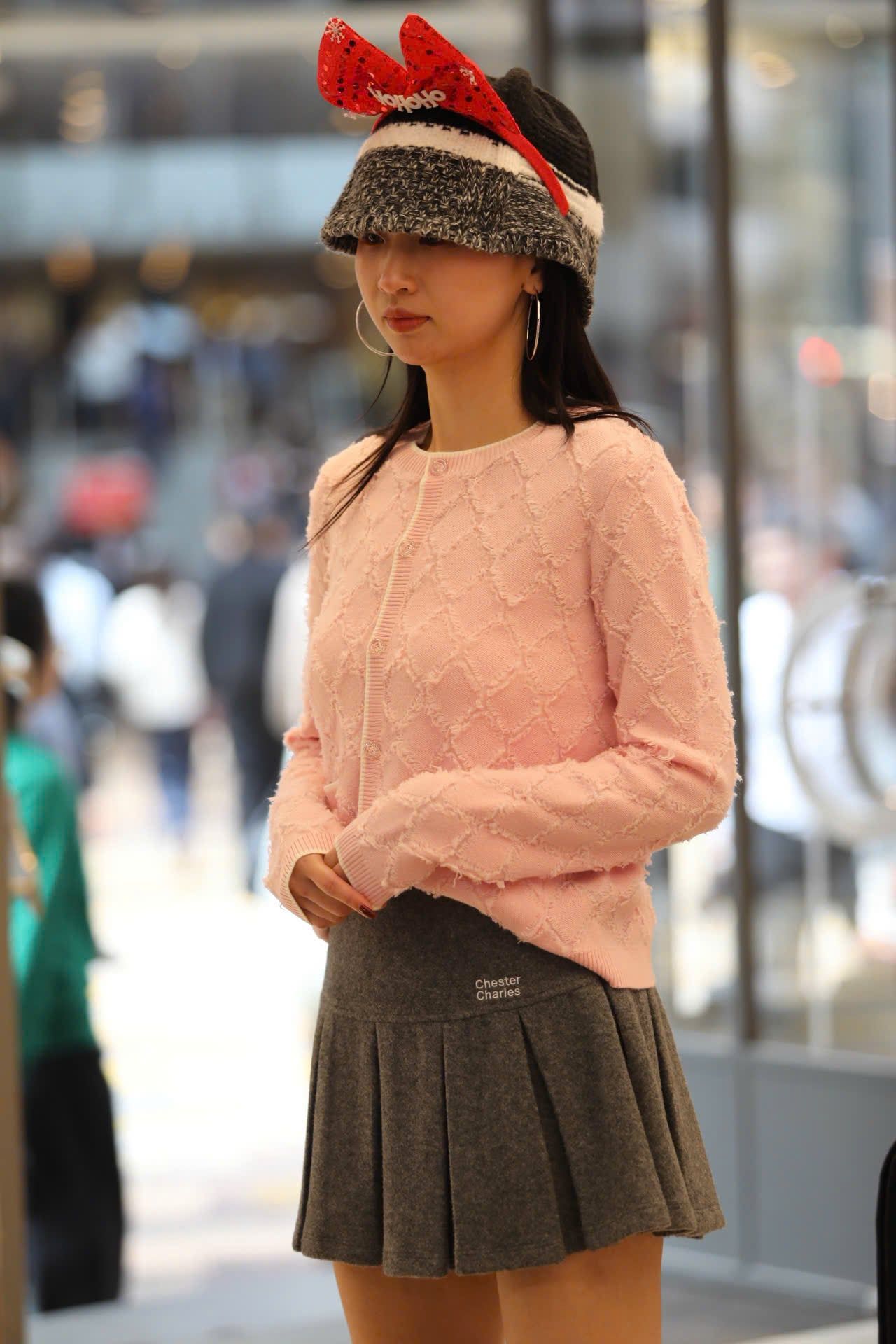  Áo CDG trám lông hồng pastel 