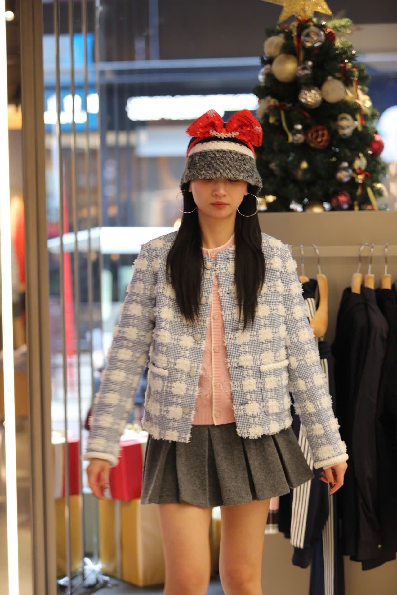  Áo tweed xanh hoa trắng 