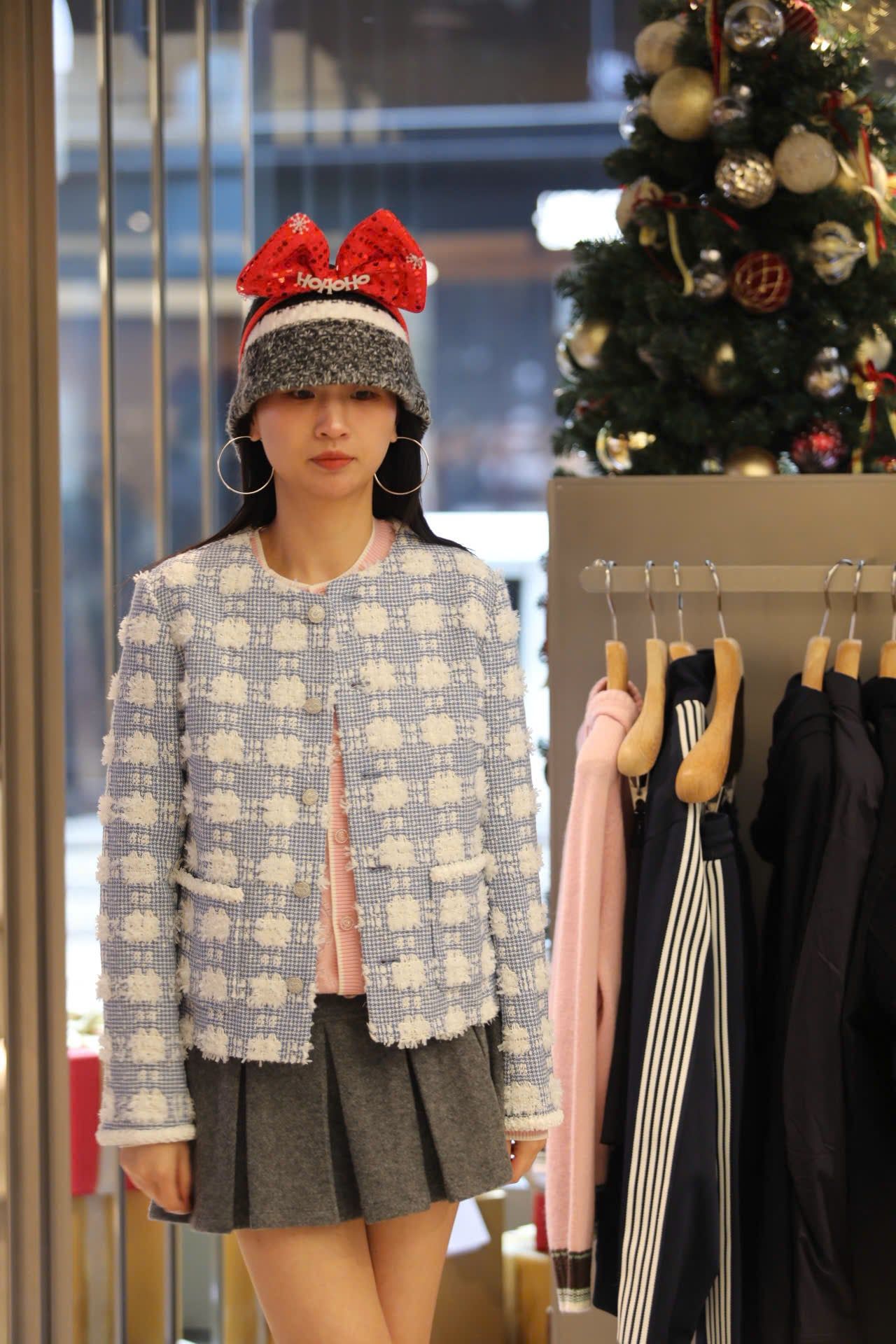  Áo tweed xanh hoa trắng 