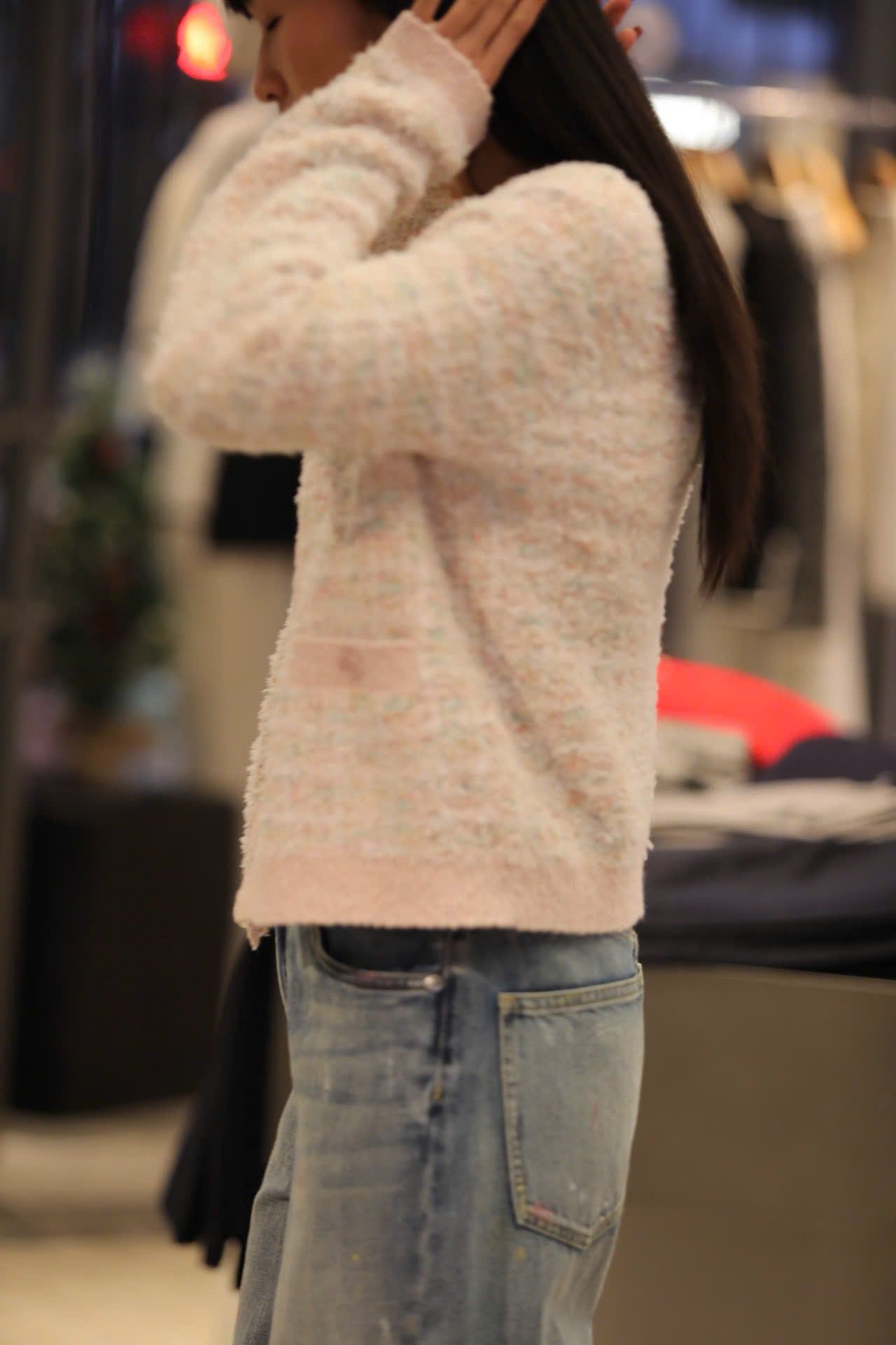  Áo CDG hồng kẻ trắng sắc mầu 