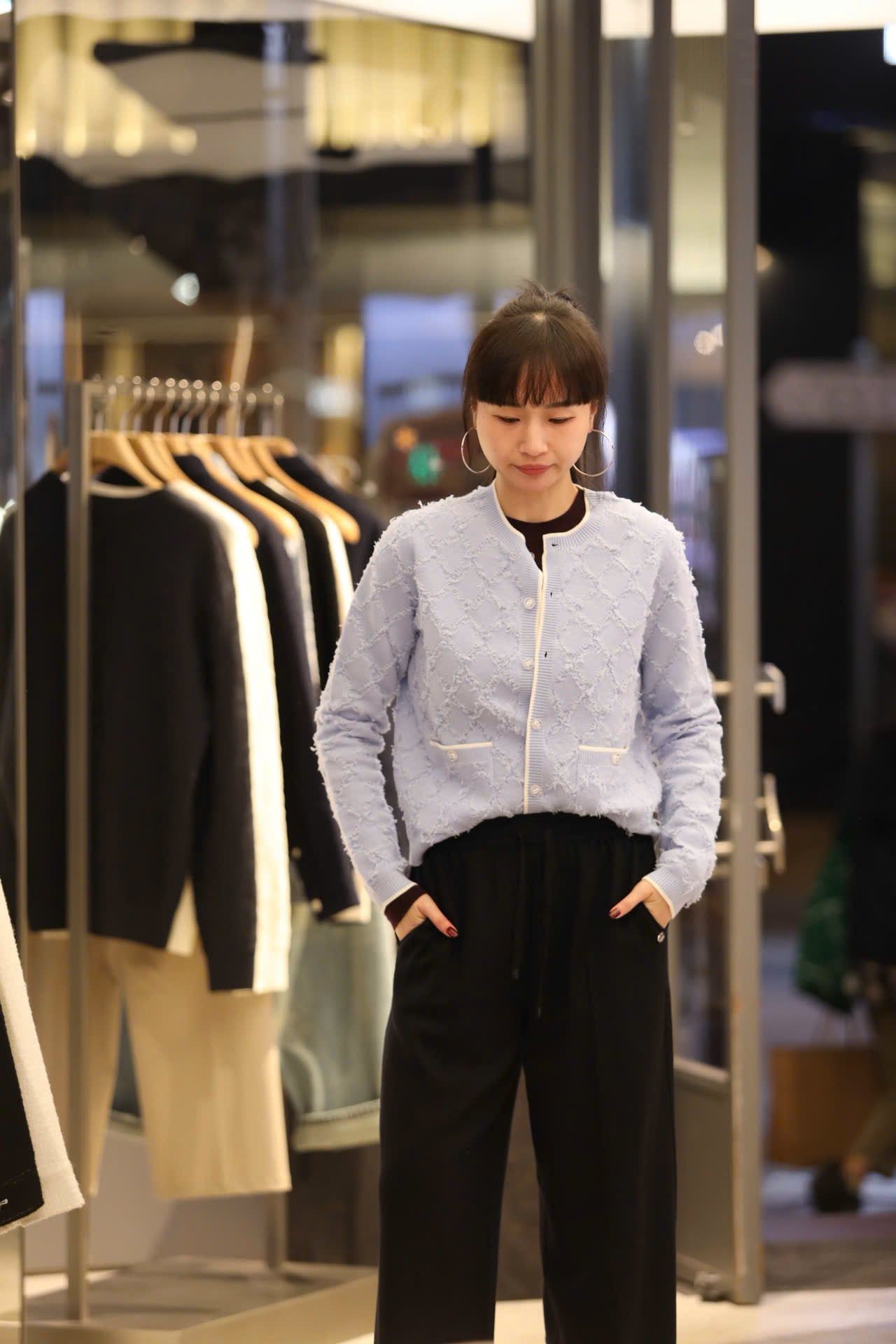  Áo CDG trám lông xanh pastel 