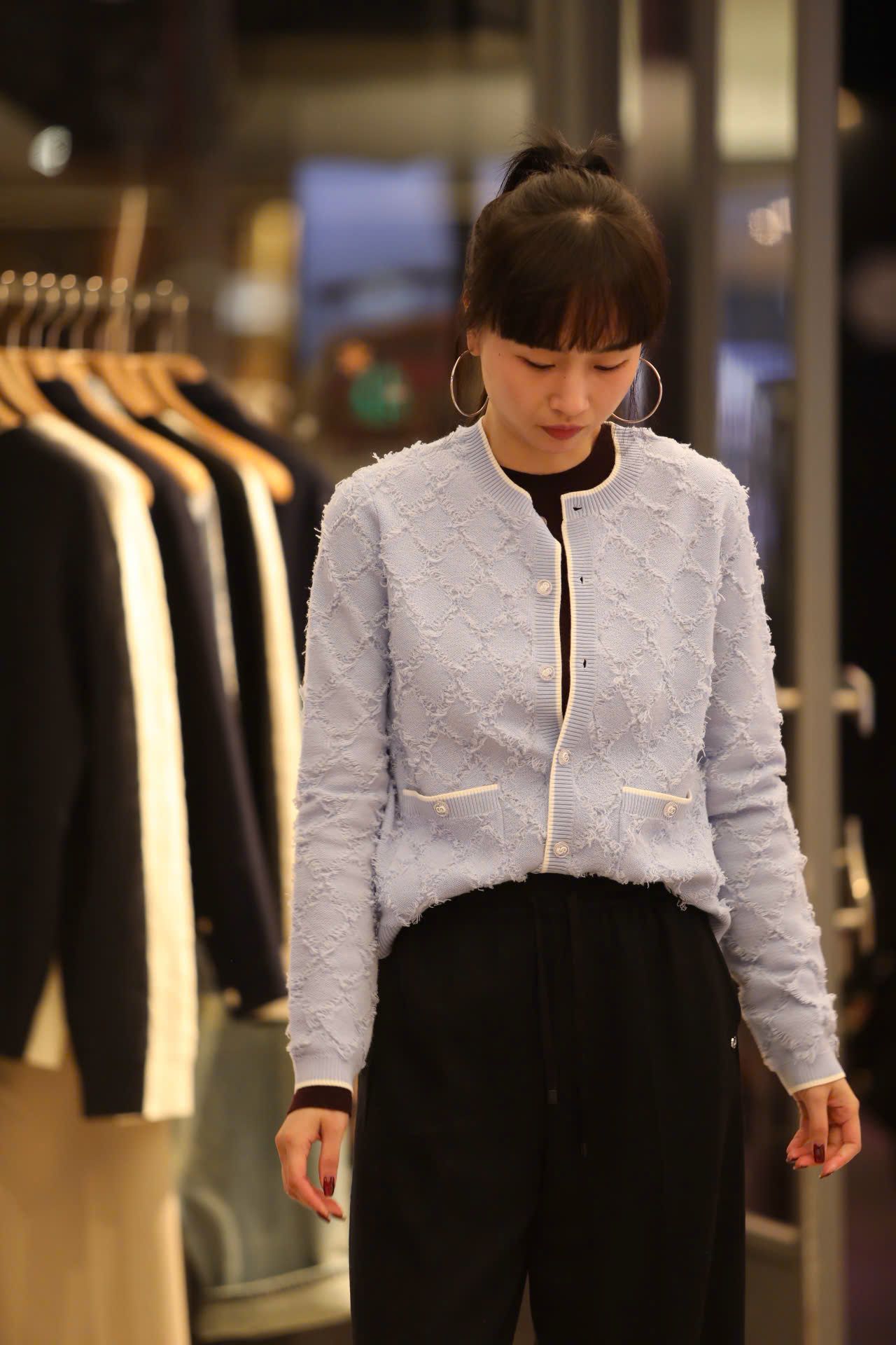  Áo CDG trám lông xanh pastel 