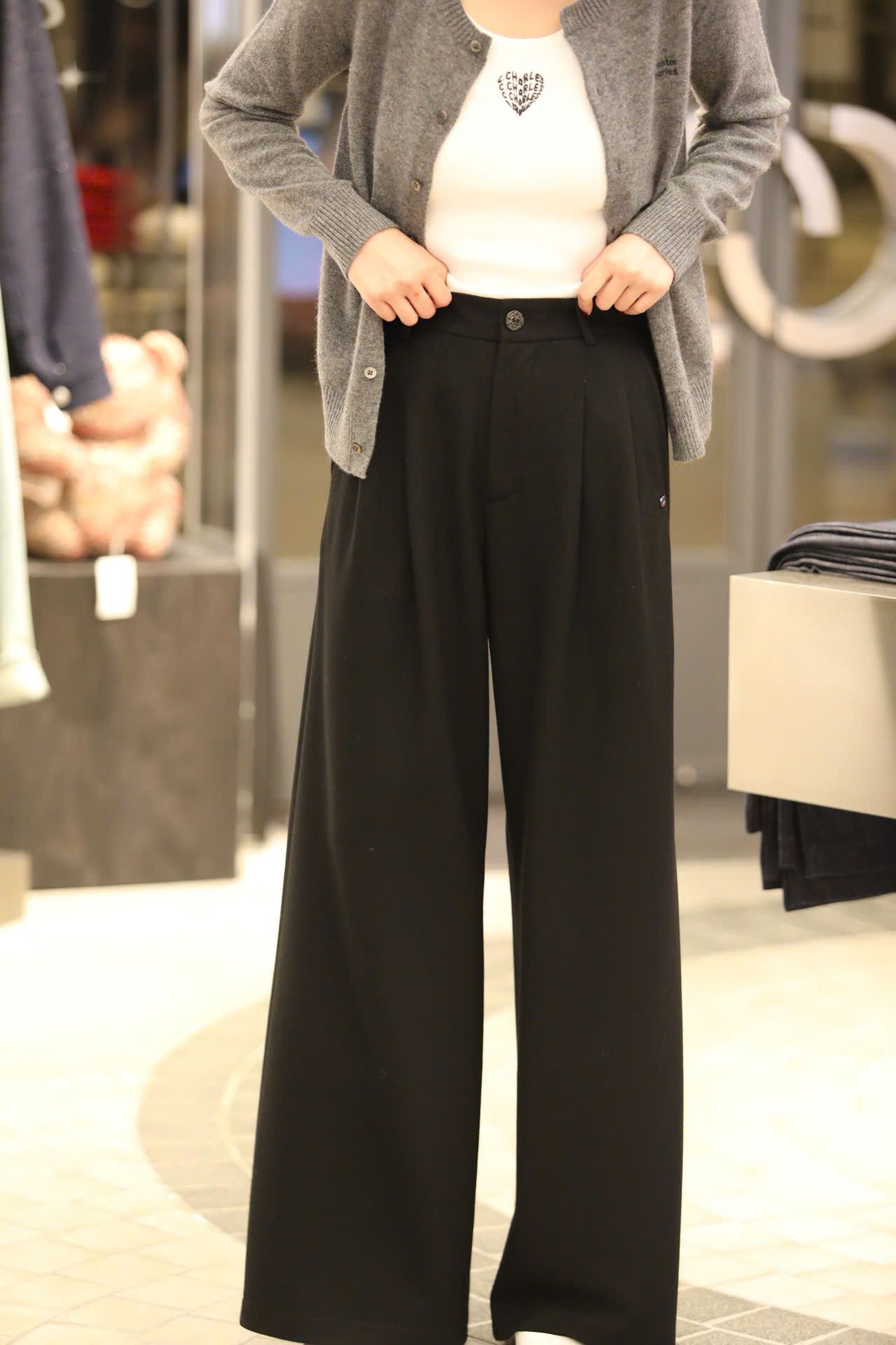  Quần vải len đen cúc đen 