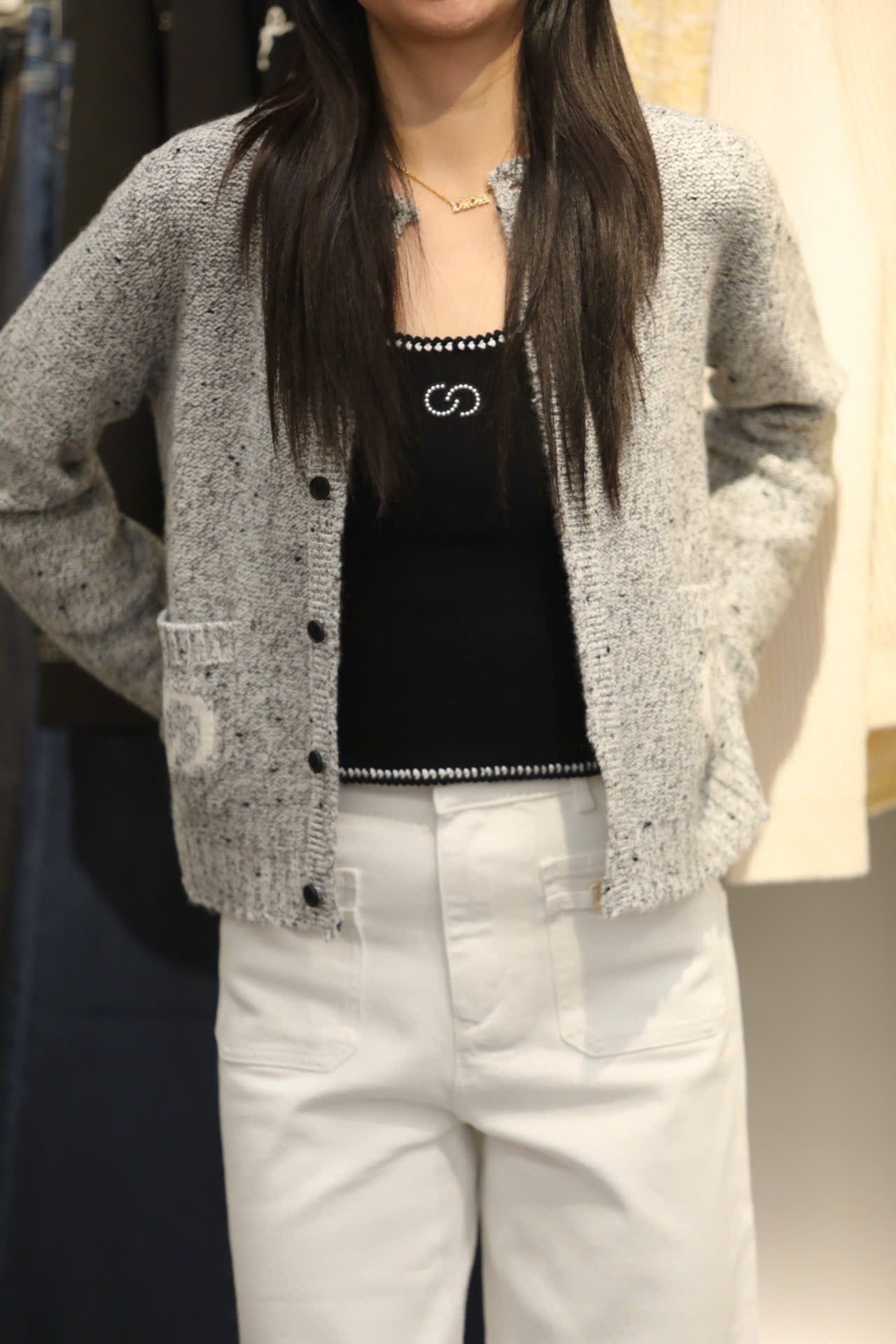  Áo CDG xám 2 túi Logo trắng 