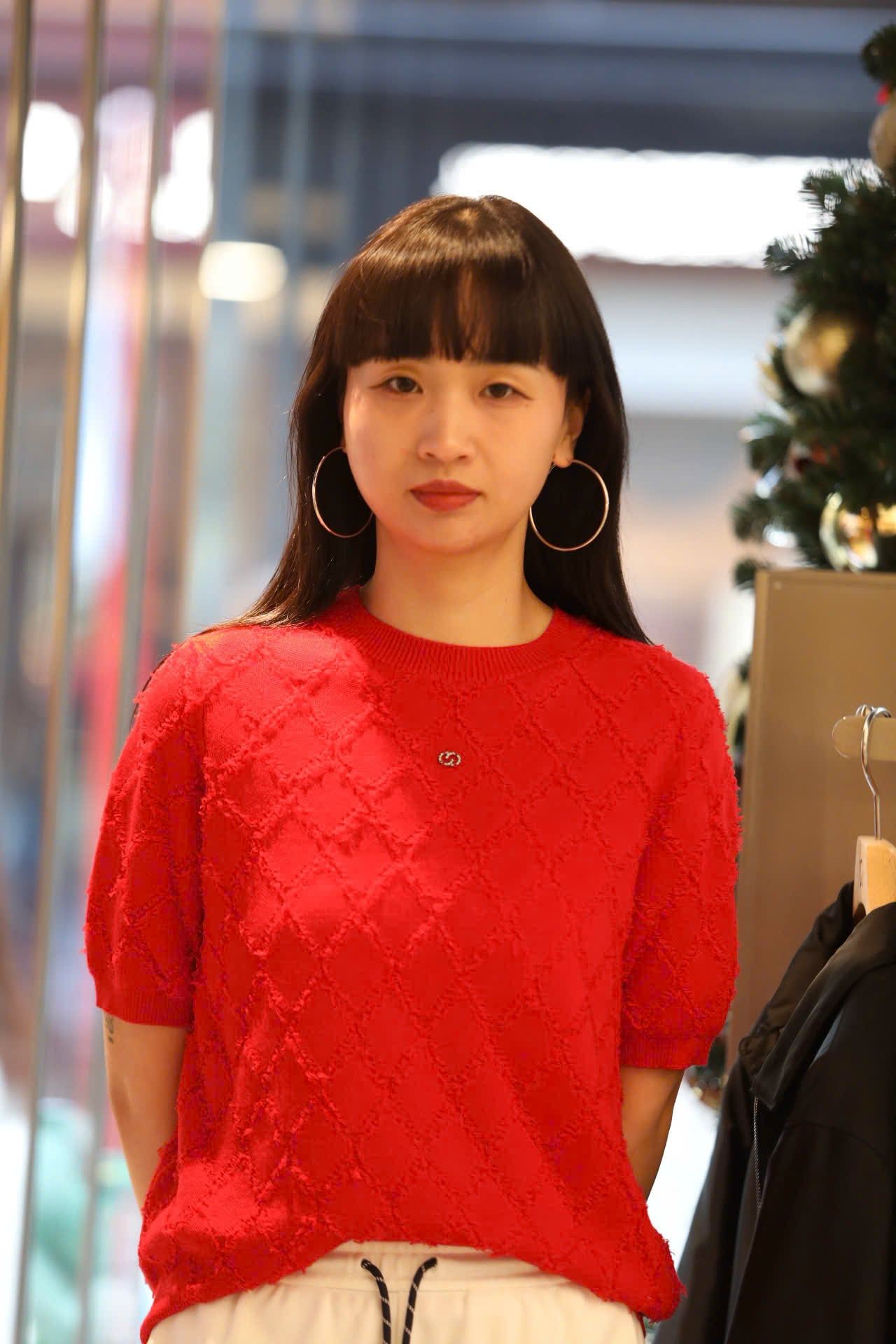  Áo trám đỏ ngắn tay 