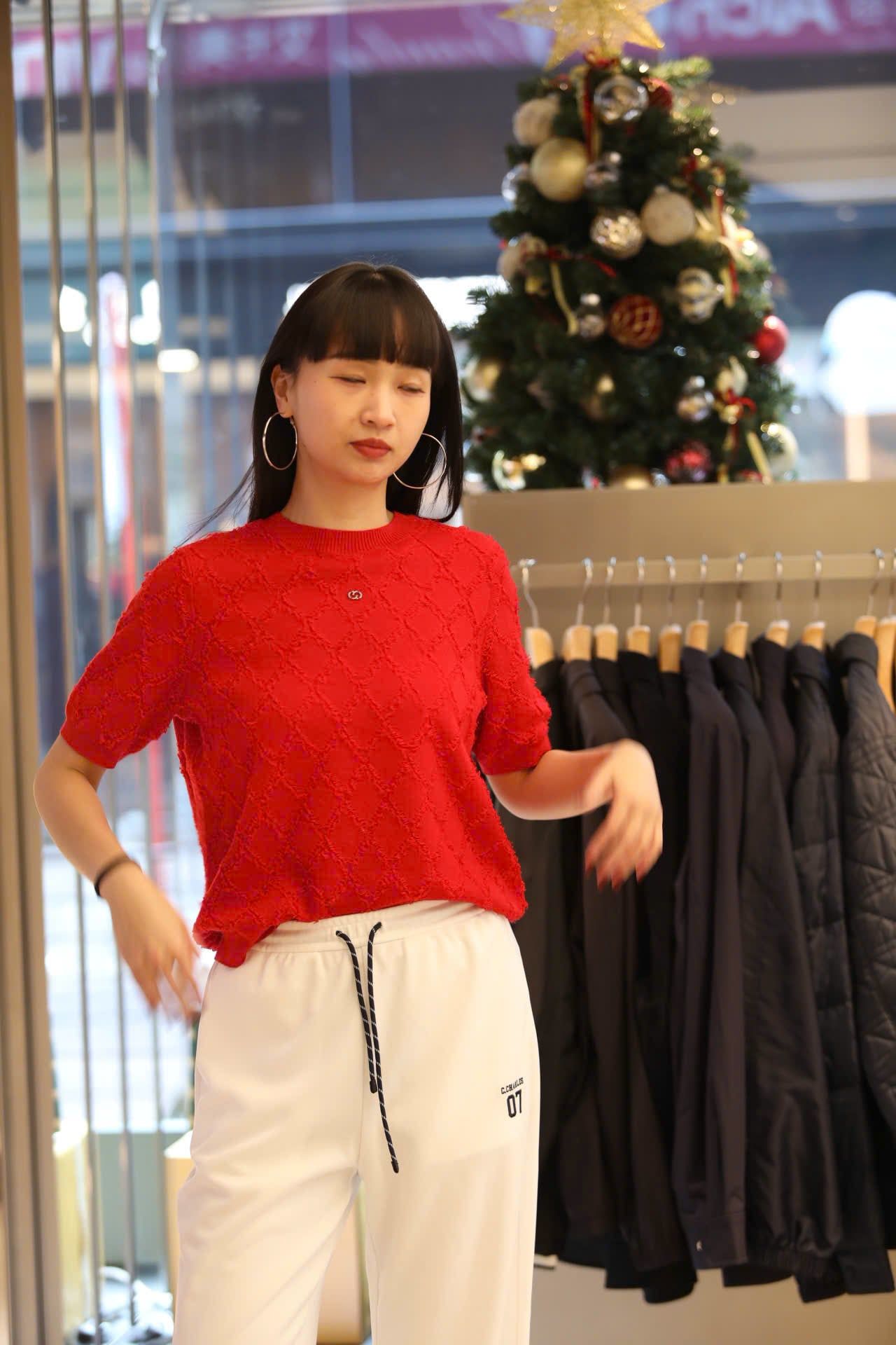  Áo trám đỏ ngắn tay 