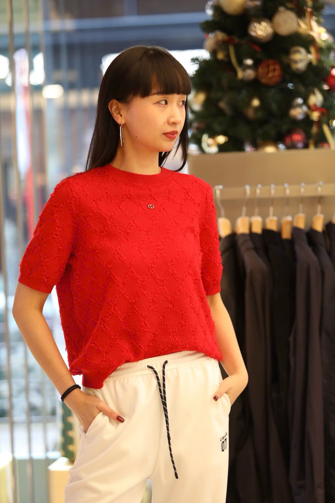  Áo trám đỏ ngắn tay 