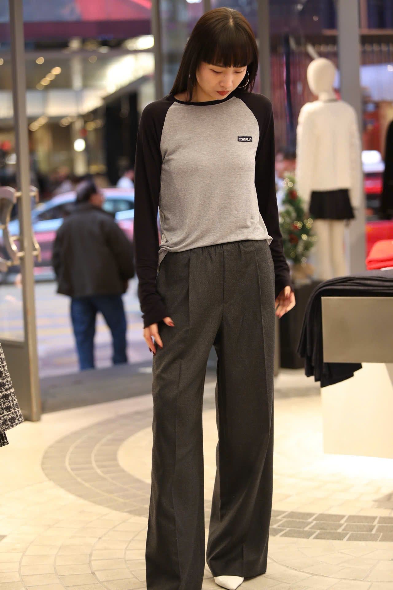  Áo thun dài tay xám - hai tay xanh đen 