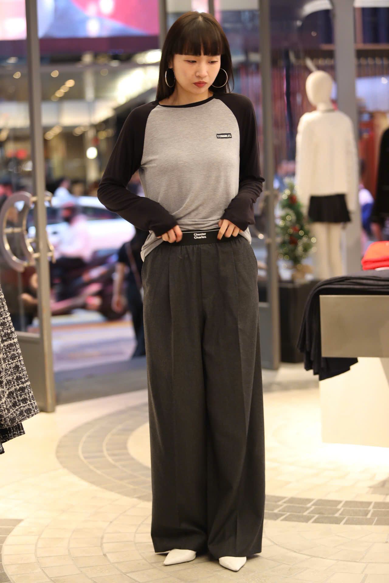  Áo thun dài tay xám - hai tay xanh đen 