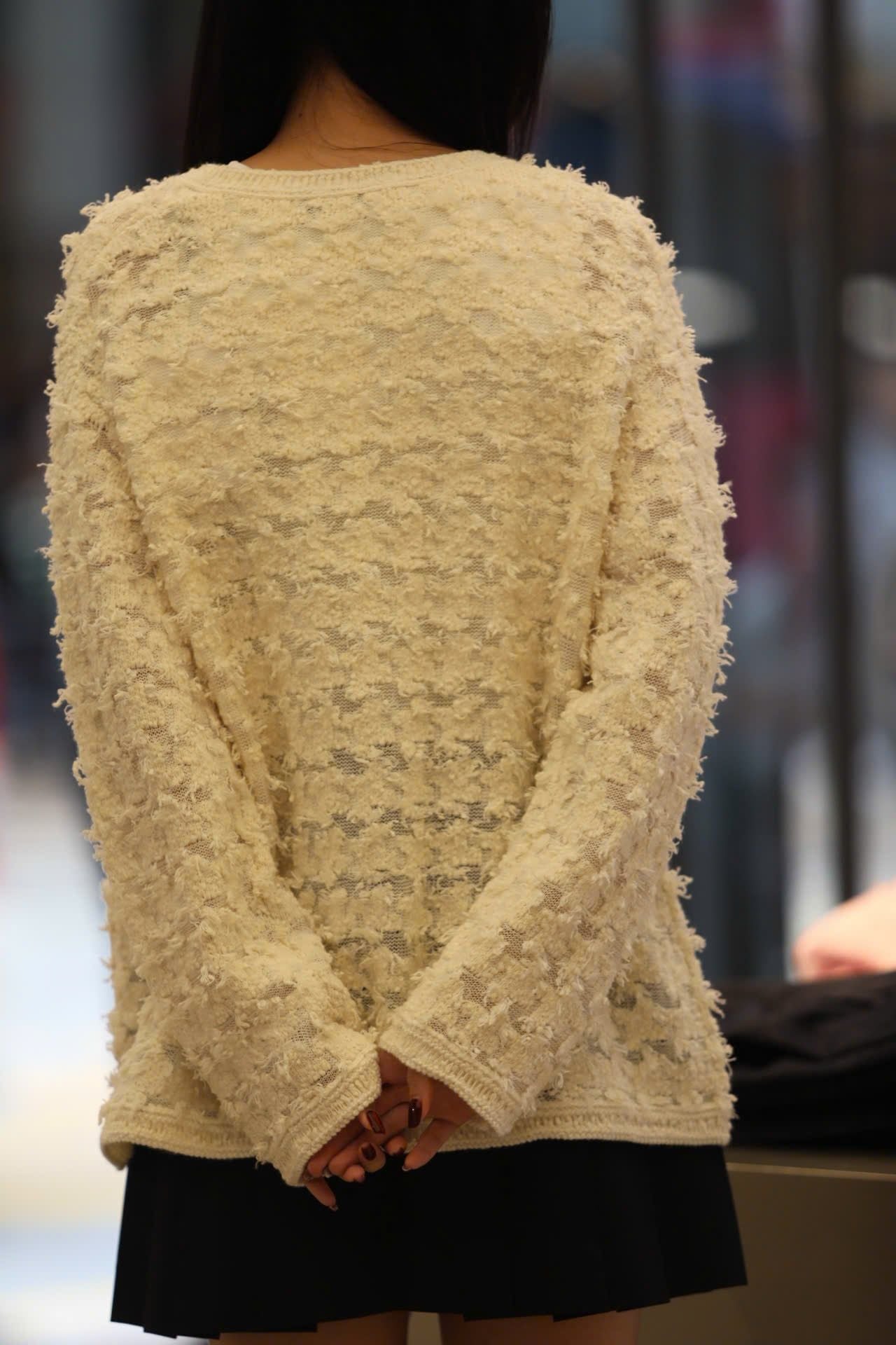  Áo CDG trắng kem cúc bạc dáng dài 