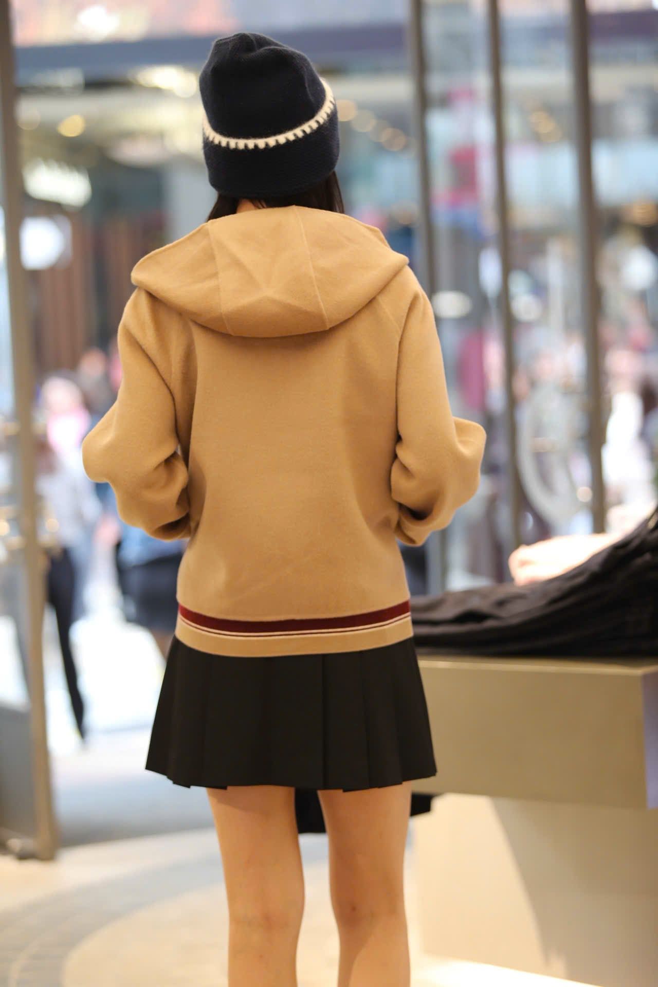  Áo khoác có mũ - dạ ep màu Camel 