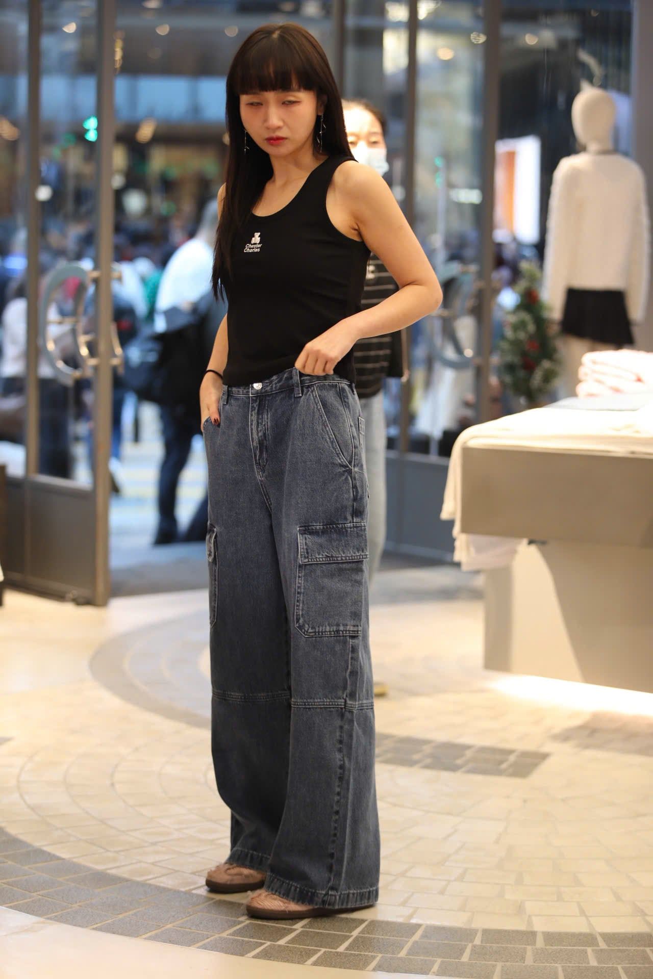  Quần jean túi hộp xanh đậm 