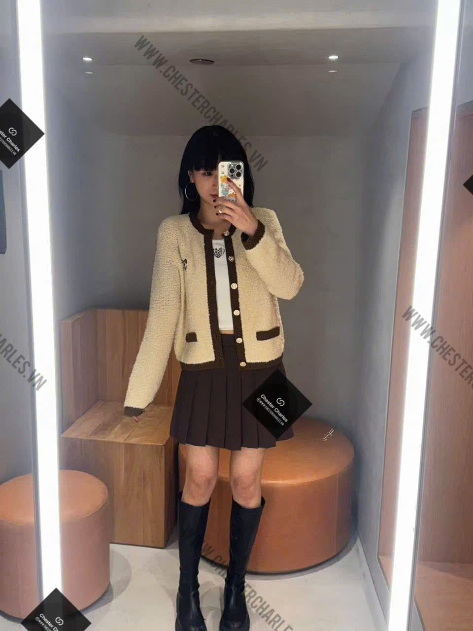  Chân váy ngắn nâu 