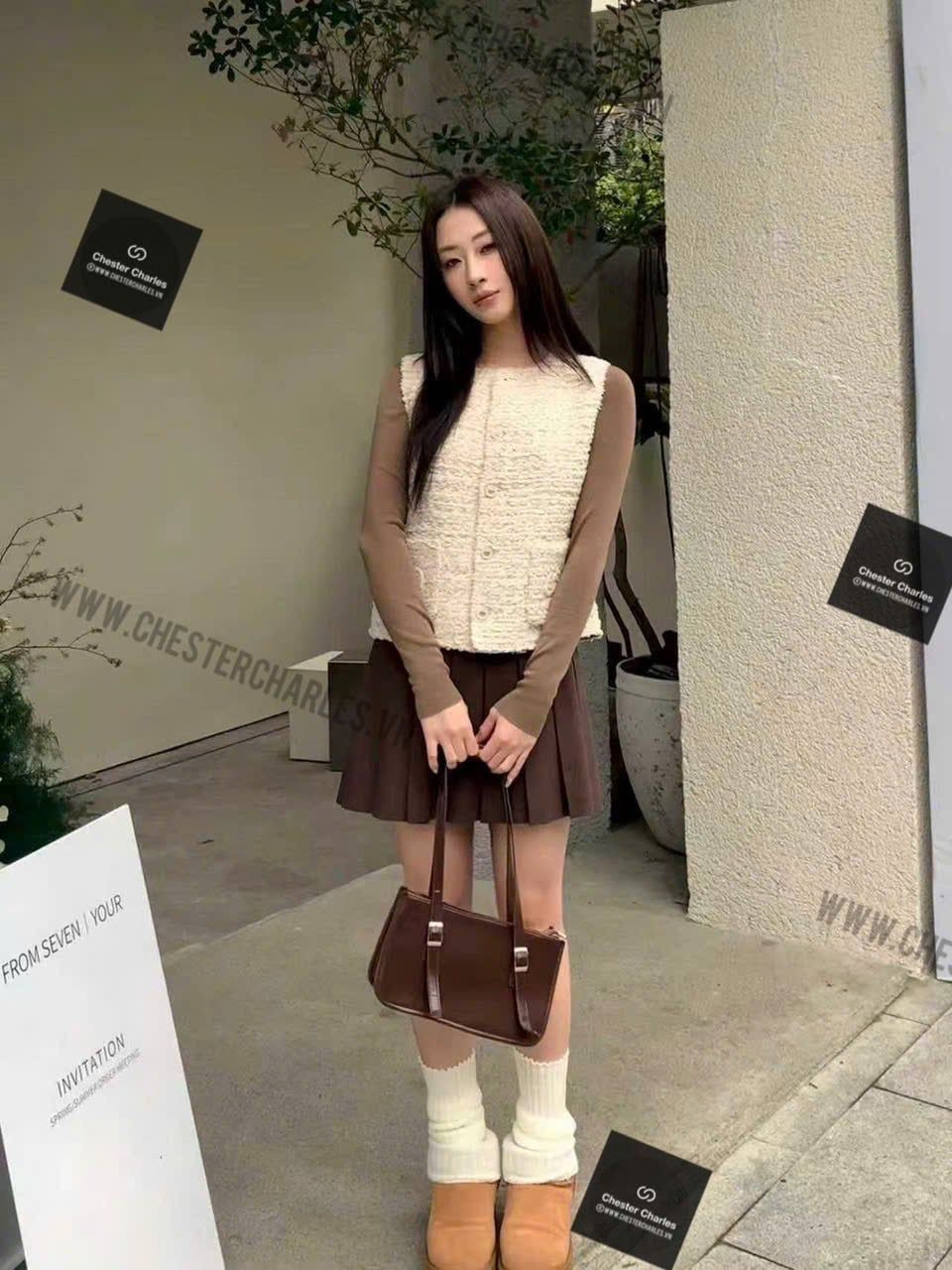  Chân váy ngắn nâu 