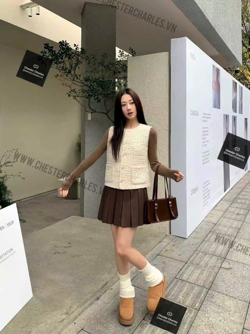  Chân váy ngắn nâu 