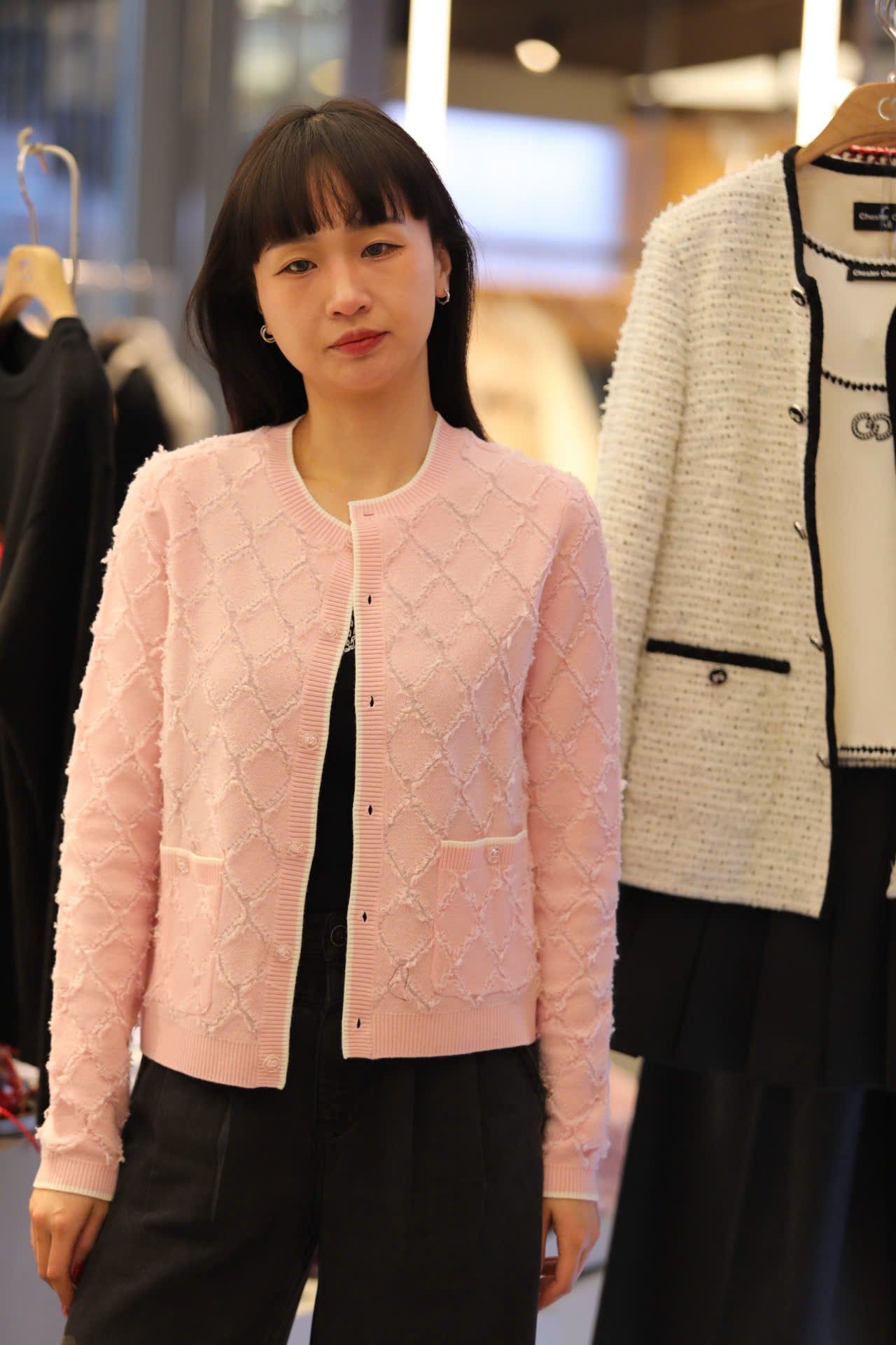  Áo CDG trám lông hồng pastel 