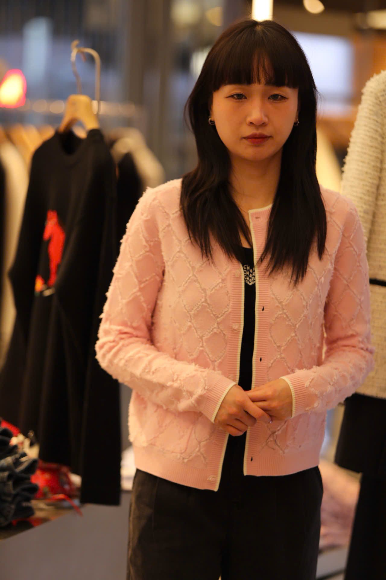  Áo CDG trám lông hồng pastel 