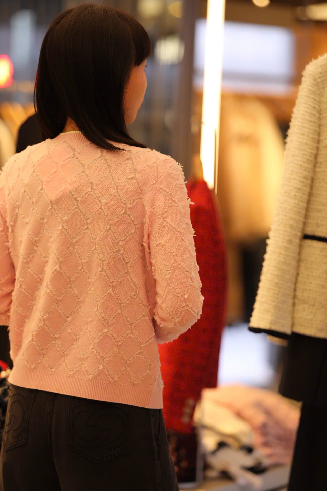  Áo CDG trám lông hồng pastel 