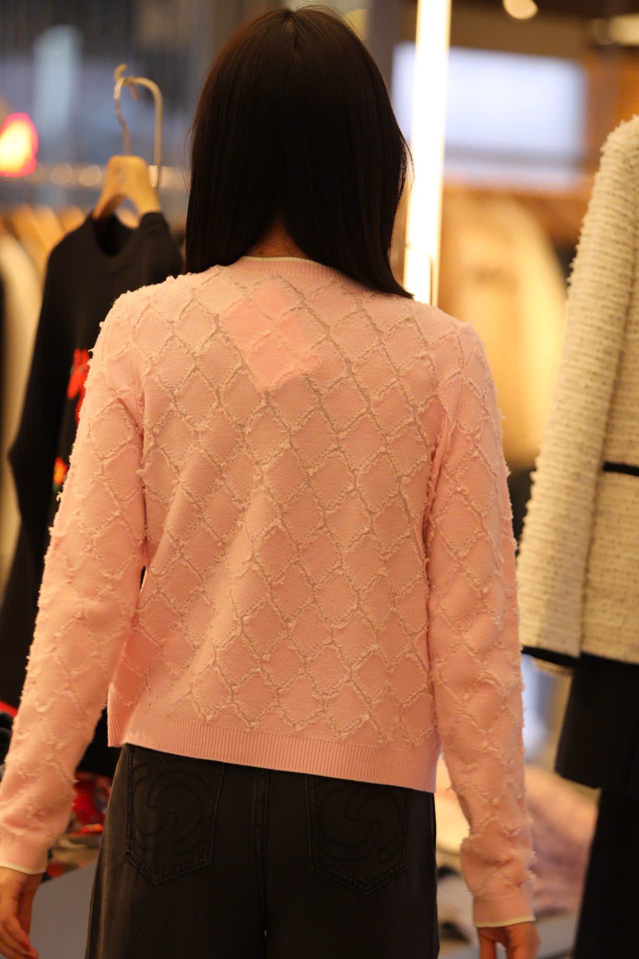  Áo CDG trám lông hồng pastel 