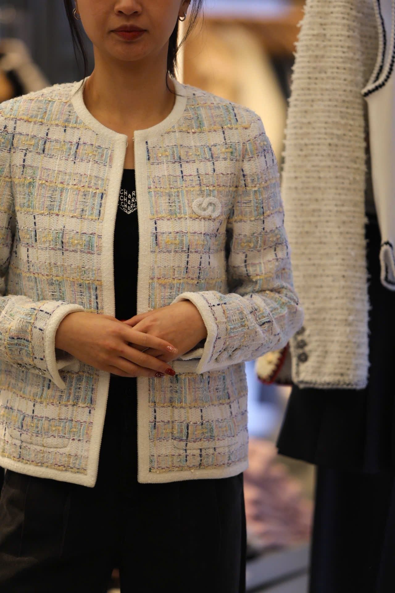  Áo tweed kẻ xanh vàng viền trắng 