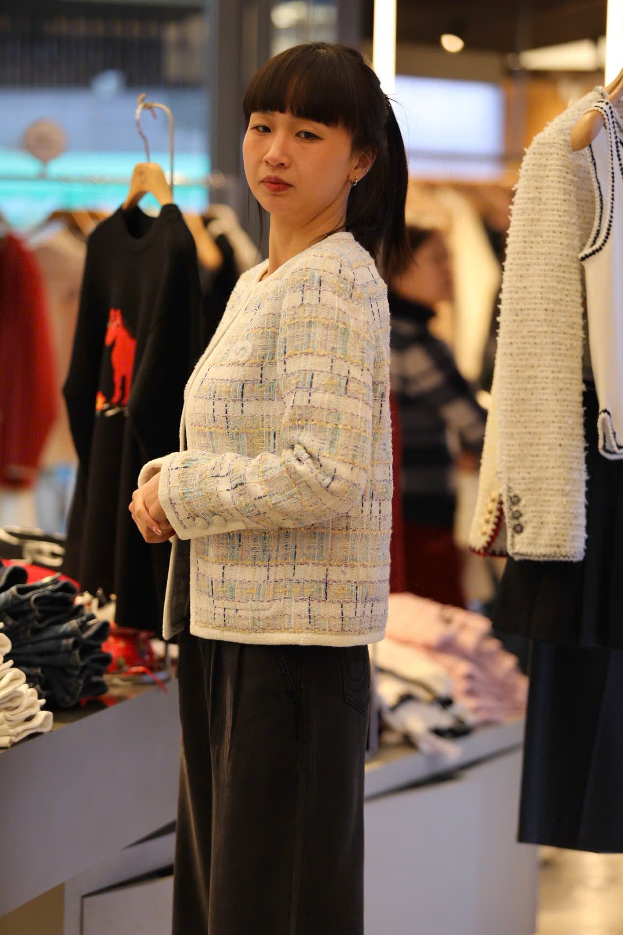  Áo tweed kẻ xanh vàng viền trắng 