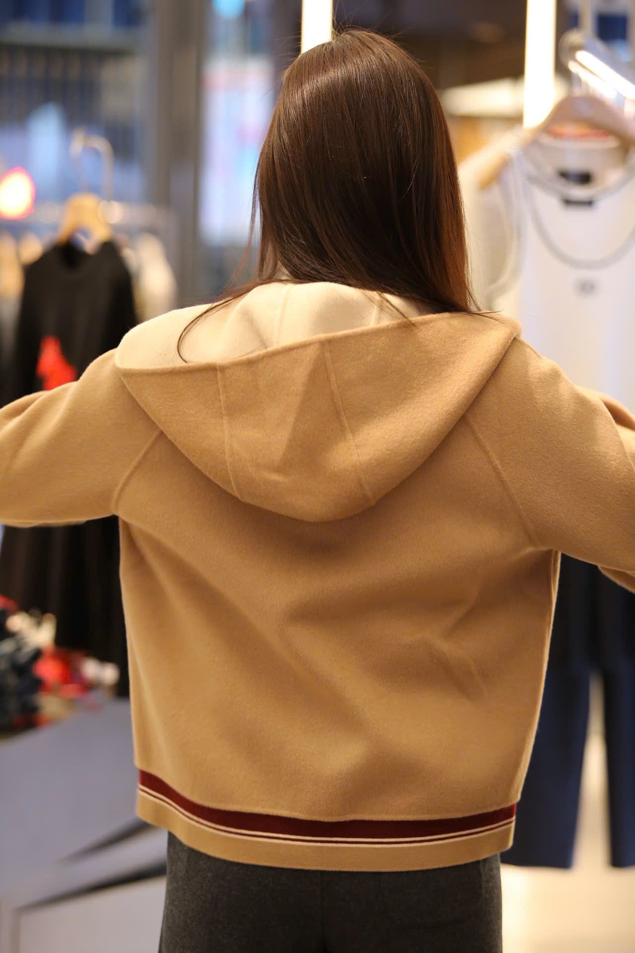  Áo khoác có mũ - dạ ep màu Camel 