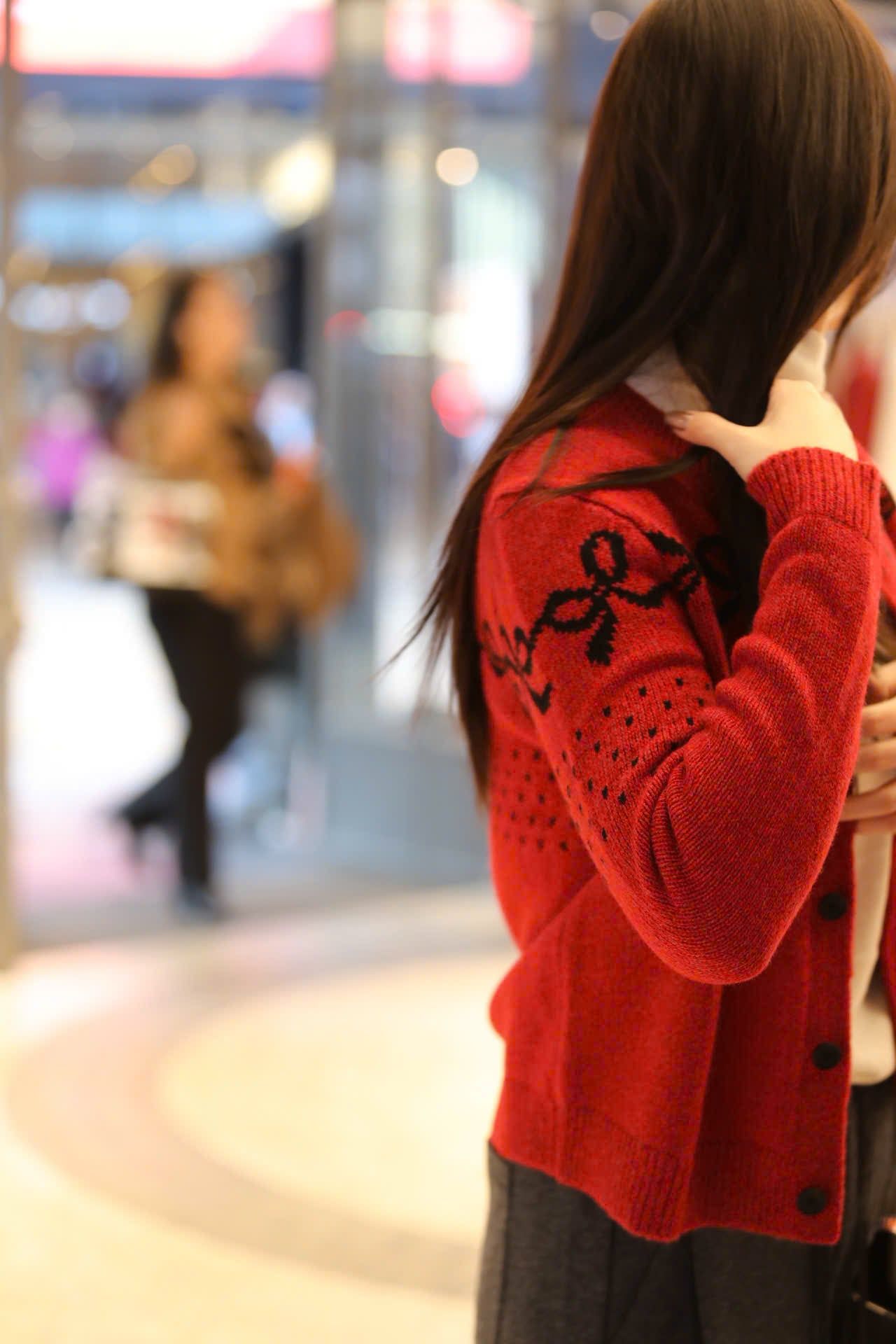  Áo CDG đỏ nơ đen 