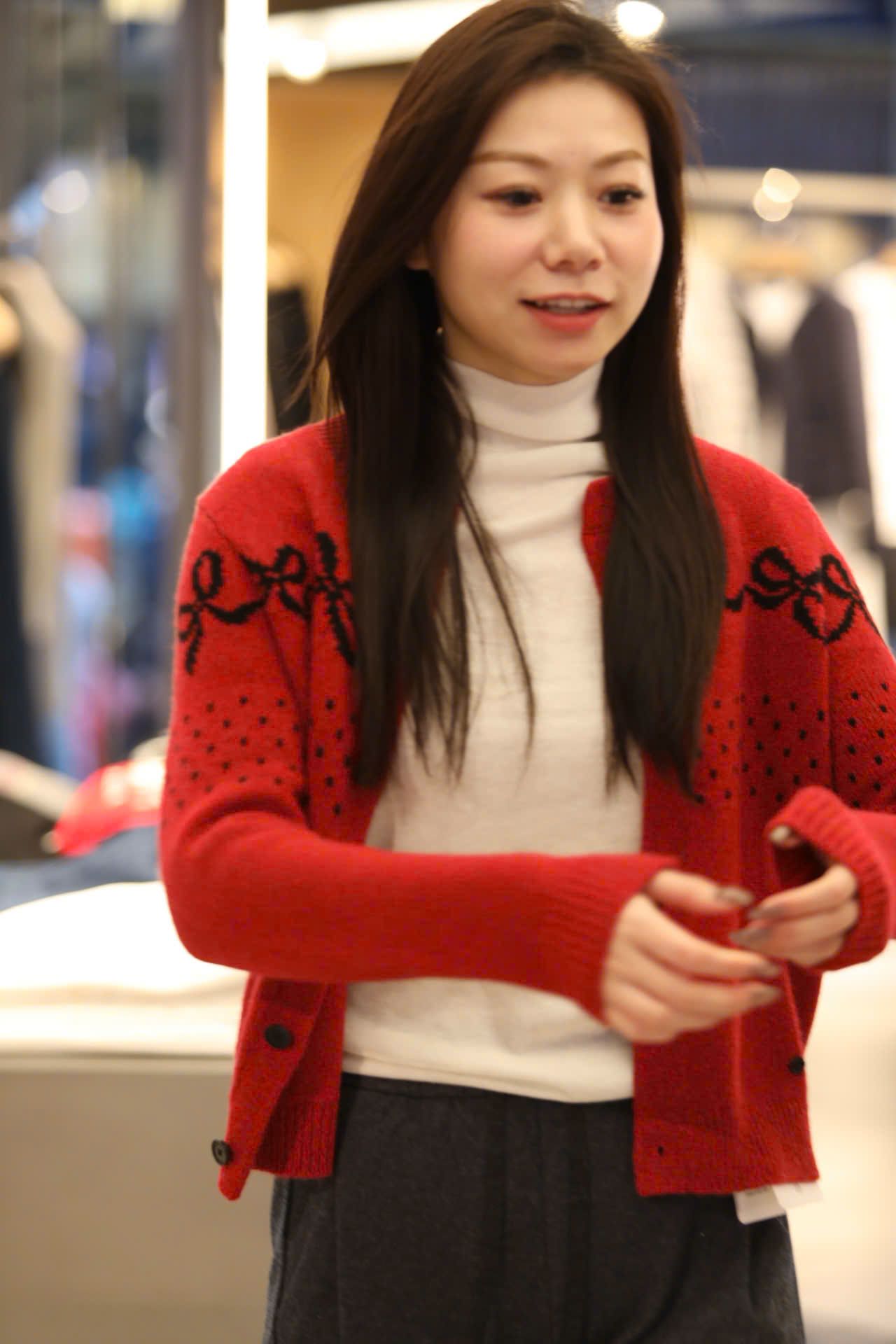  Áo CDG đỏ nơ đen 