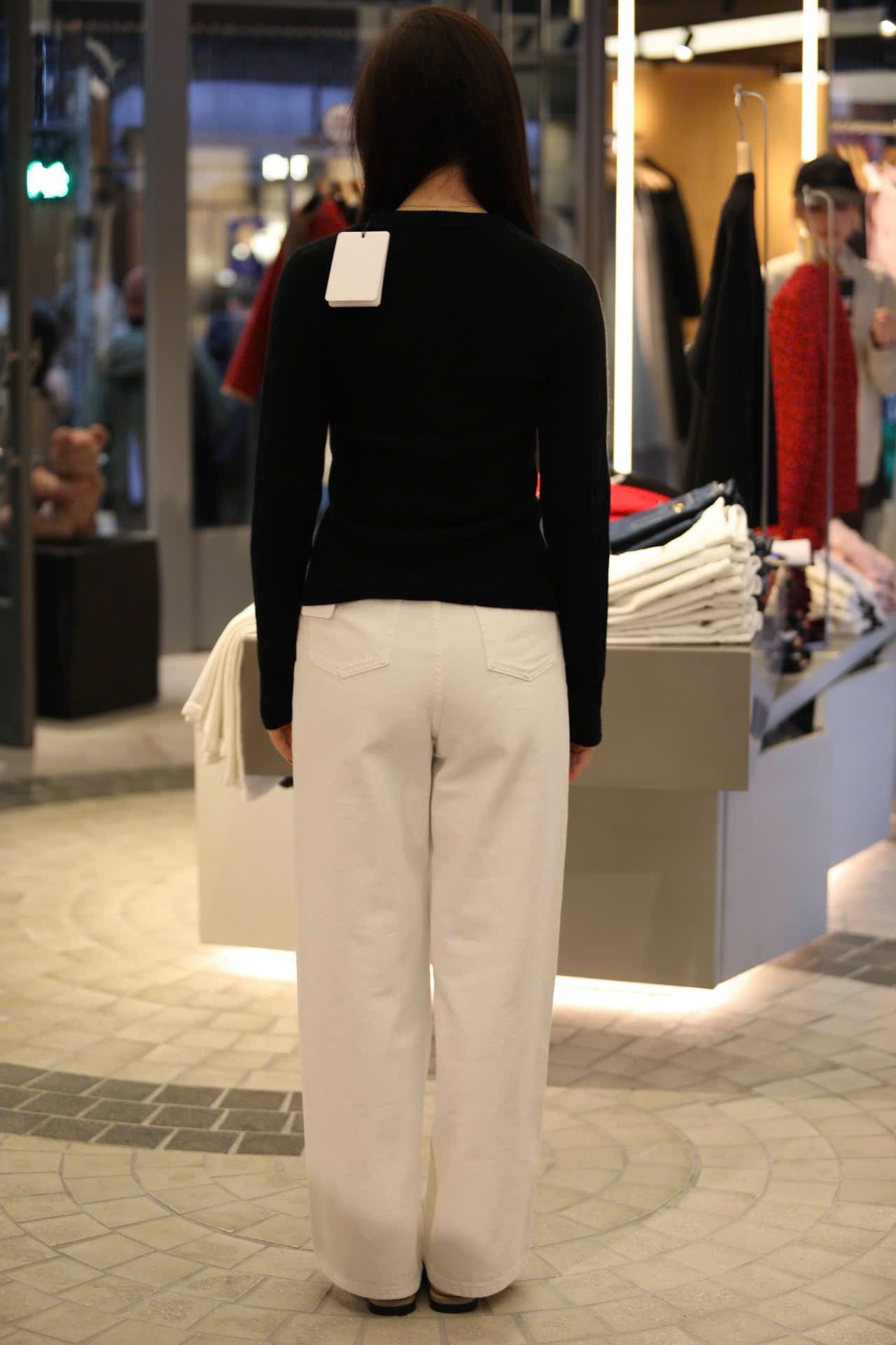  Áo khoác đen khóa Zip 2 chiều 