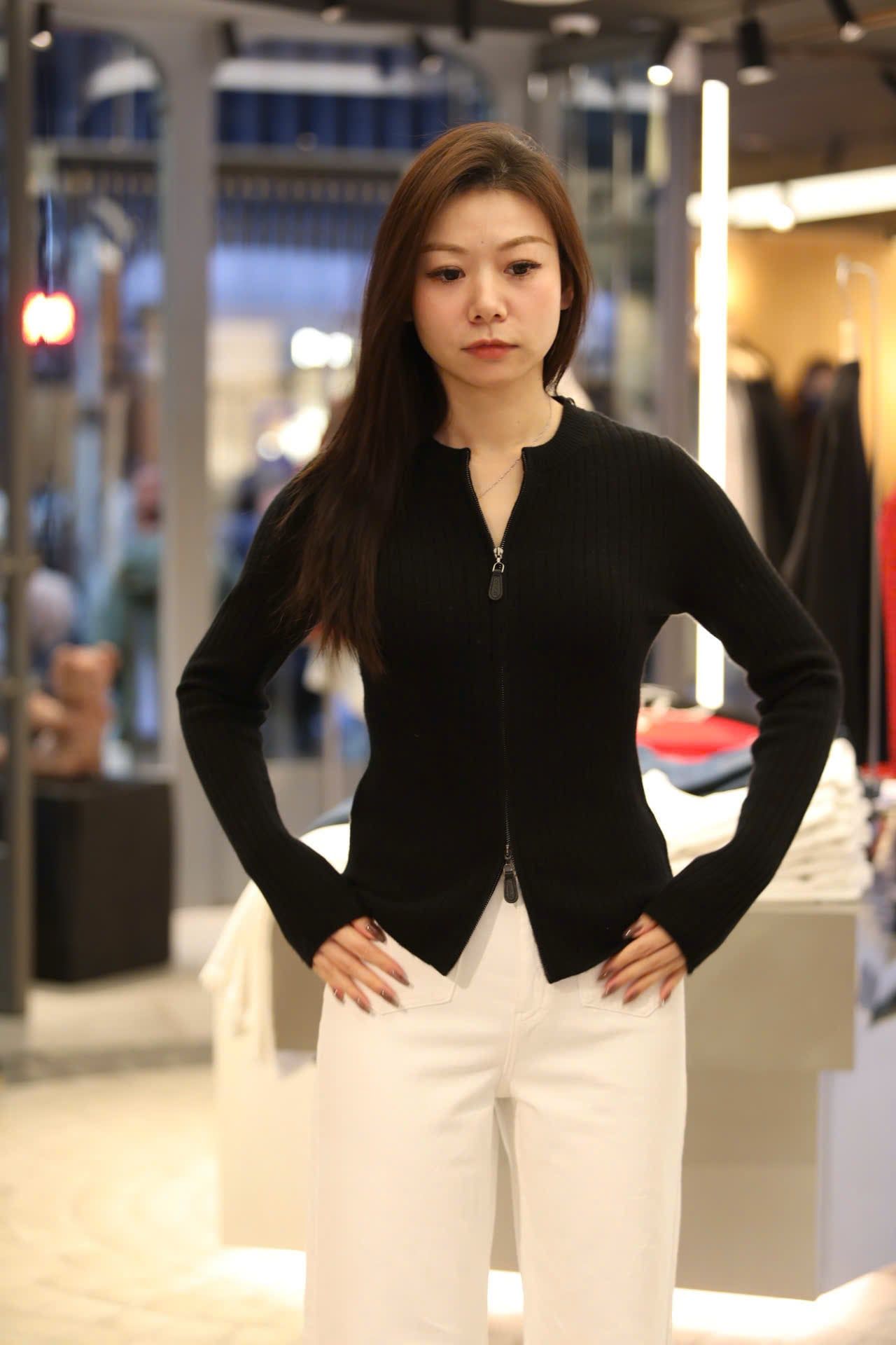  Áo khoác đen khóa Zip 2 chiều 