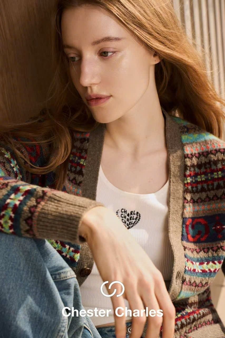  Áo CDG kẻ thổ cẩm , cổ V 