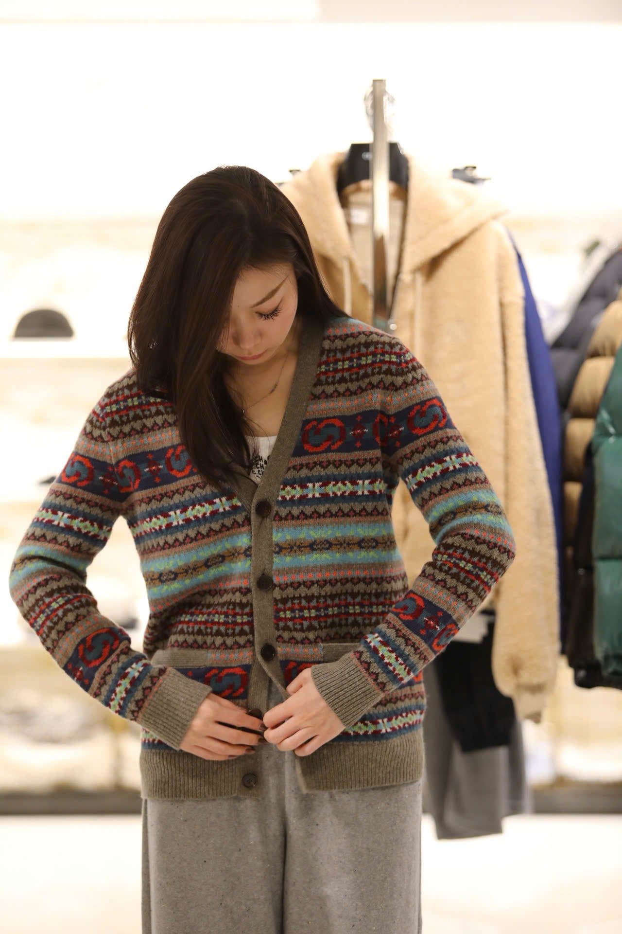  Áo CDG kẻ thổ cẩm , cổ V 