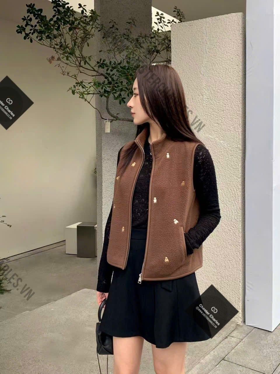  Chân váy ngắn dạ đen kèm đai tăng chỉnh 