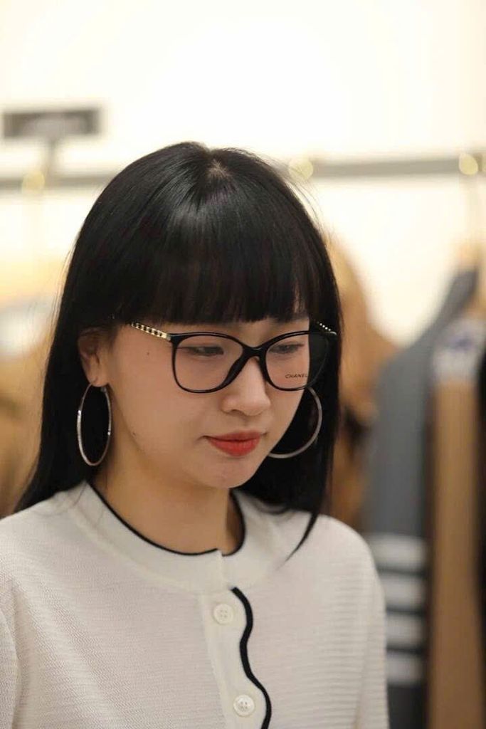  B_8.5__Kính Channel gọng cận xoắn 