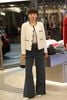  Áo dạ tweed trắng, viền đen 