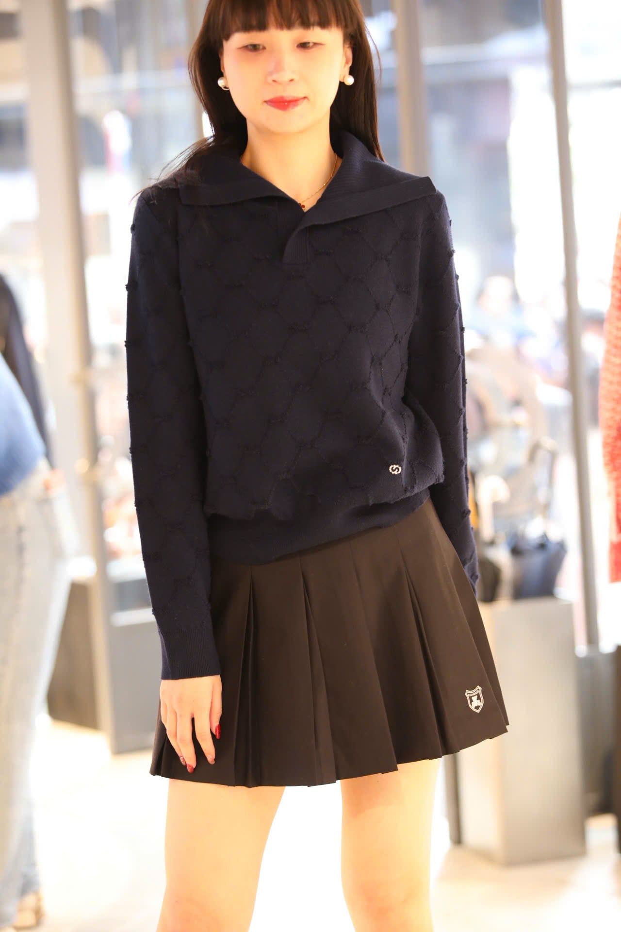  2.Áo len polo trám dài tay màu navy 